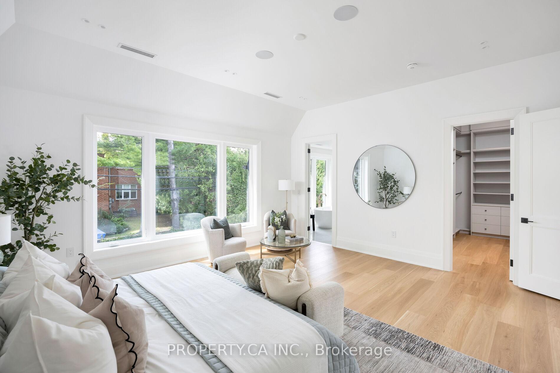 Photo 22 of 10 Grangemill Crescent, North York, Banbury-Don Mills — HOMEH