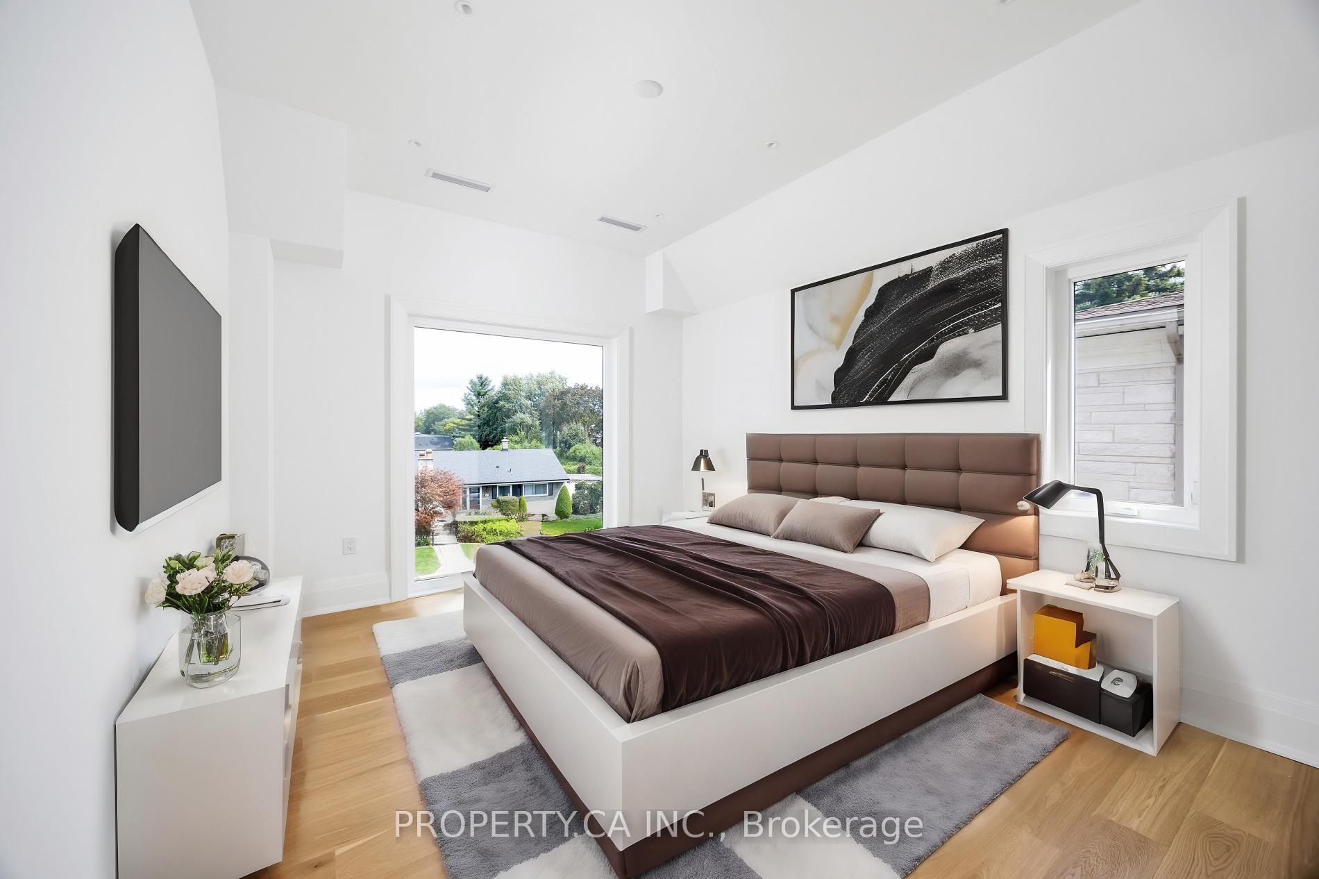 Photo 25 of 10 Grangemill Crescent, North York, Banbury-Don Mills — HOMEH