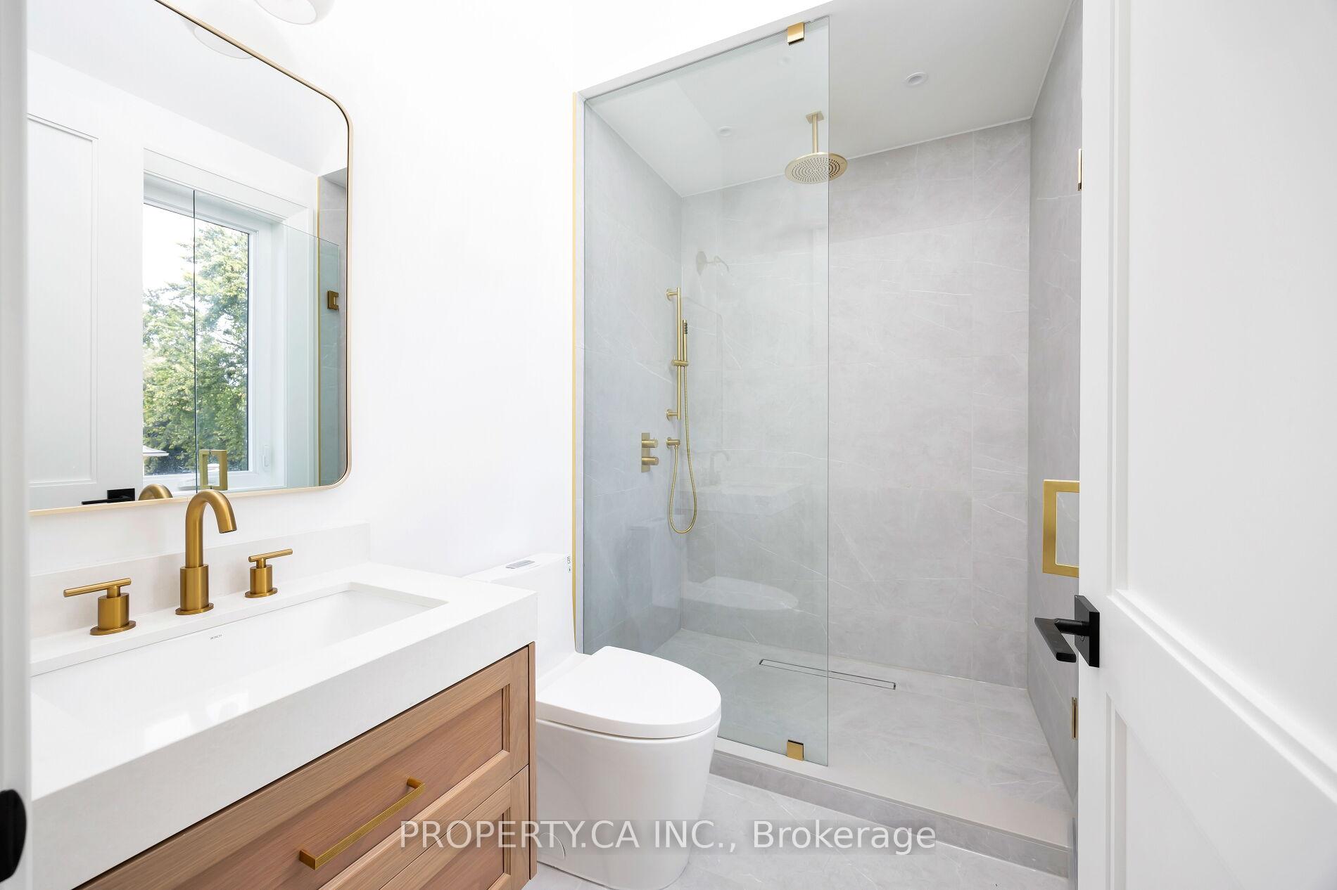 Photo 30 of 10 Grangemill Crescent, North York, Banbury-Don Mills — HOMEH