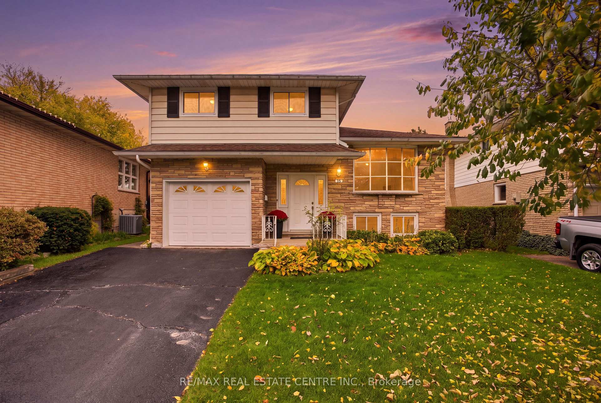 Photo 1 of 39 Sebas Court, Cambridge, Christopher-Champlain — HOMEH