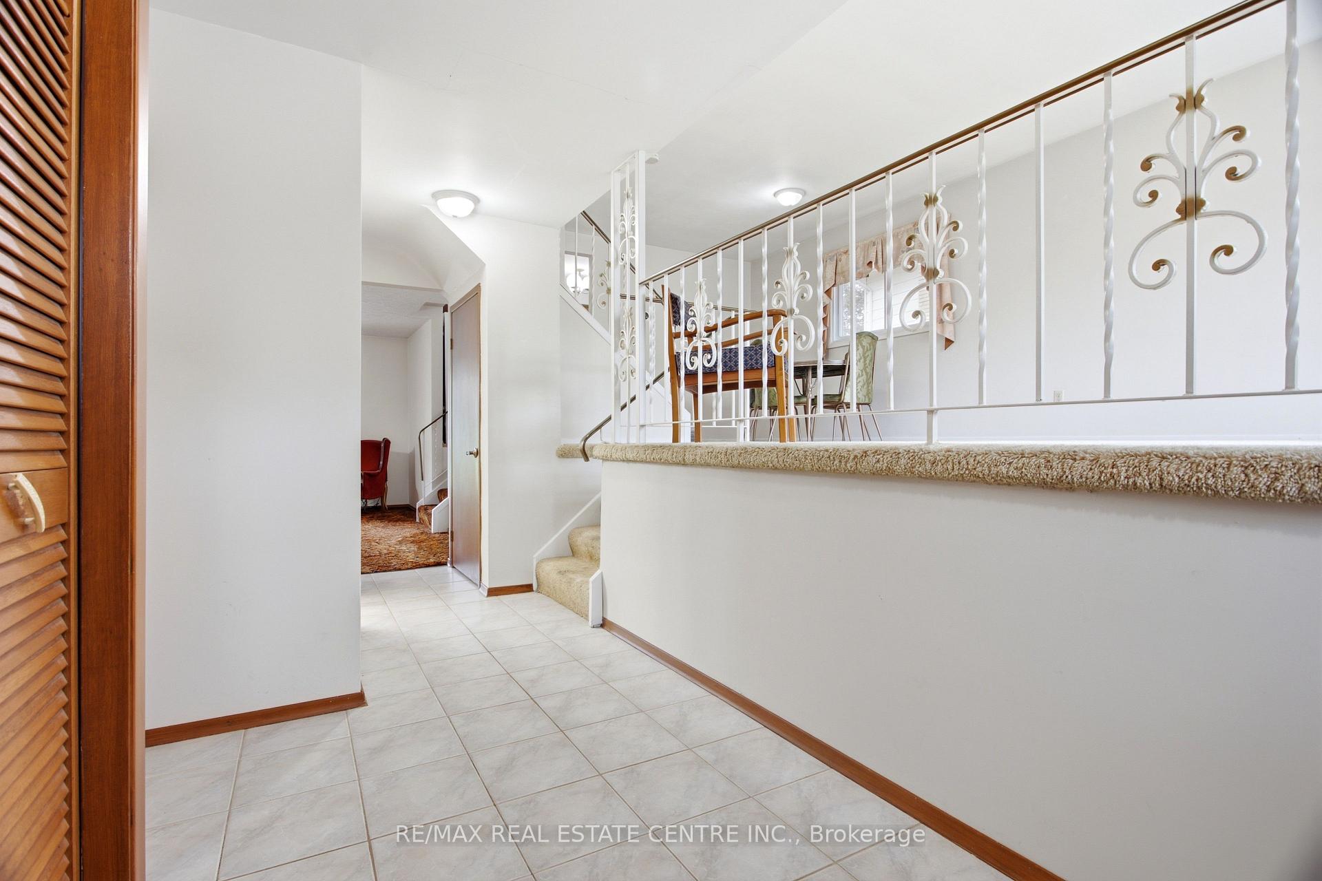 Photo 4 of 39 Sebas Court, Cambridge, Christopher-Champlain — HOMEH
