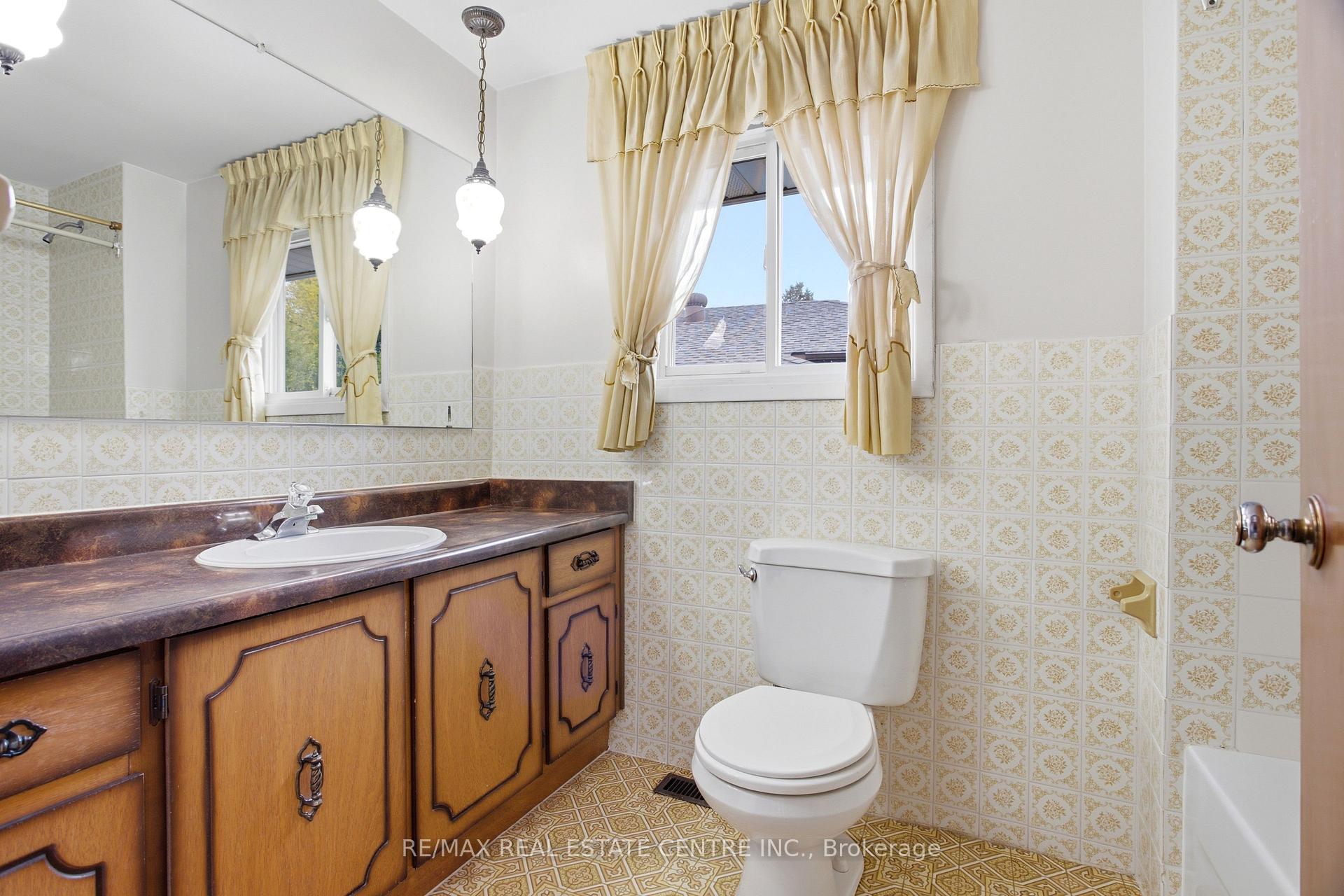 Photo 23 of 39 Sebas Court, Cambridge, Christopher-Champlain — HOMEH