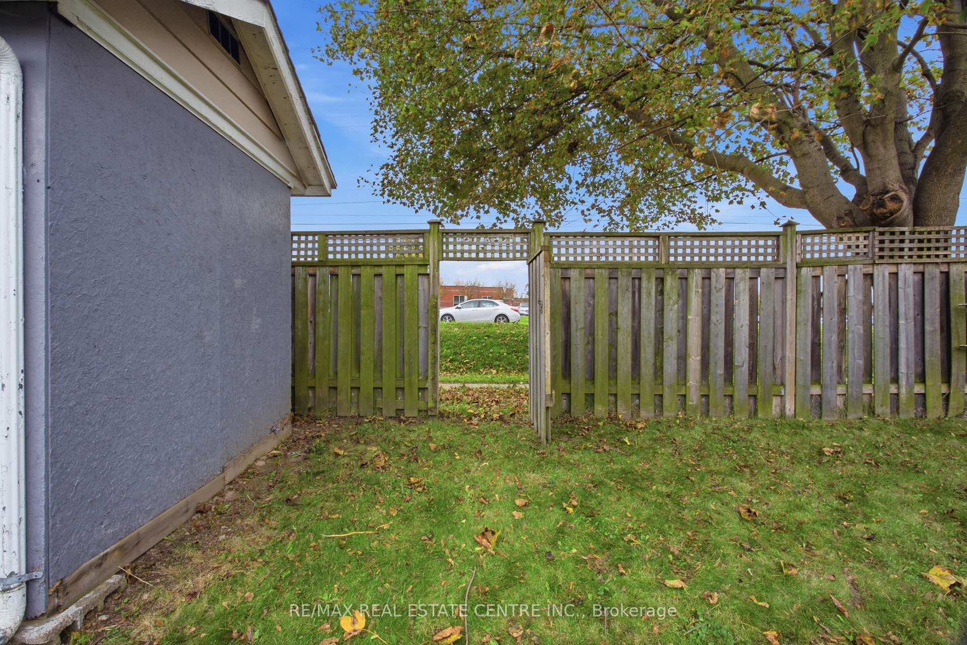 Photo 41 of 39 Sebas Court, Cambridge, Christopher-Champlain — HOMEH
