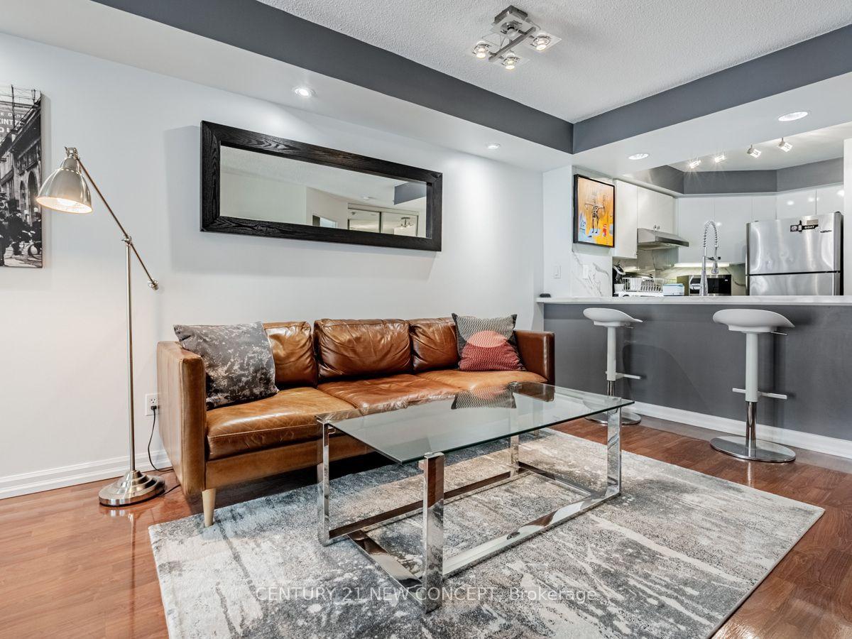 Photo 15 of Unit 902, 801 King Street W, Toronto, Niagara — HOMEH