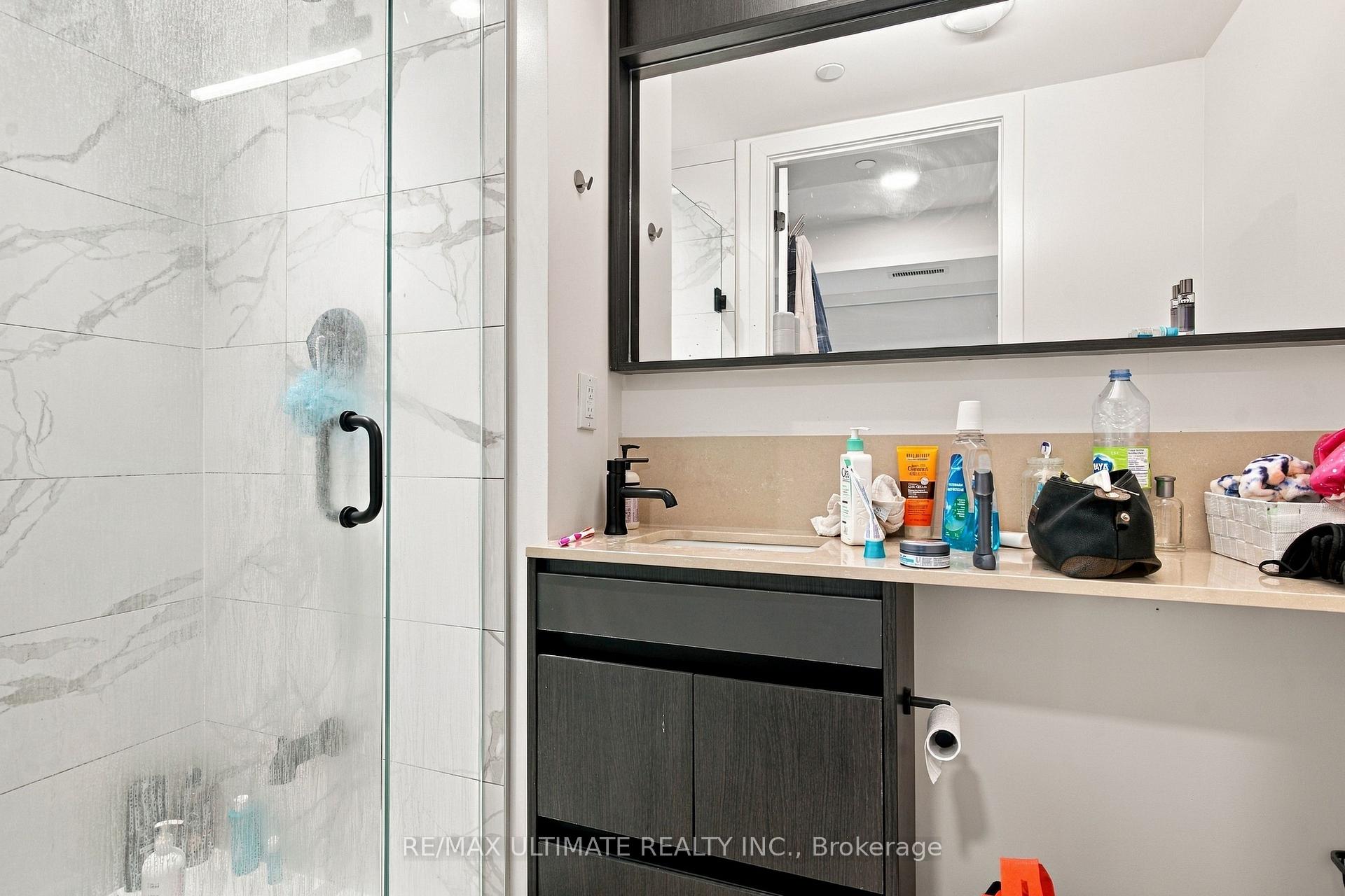 Photo 13 of Unit 704, 5 Lakeview Avenue, Toronto, Trinity-Bellwoods — HOMEH