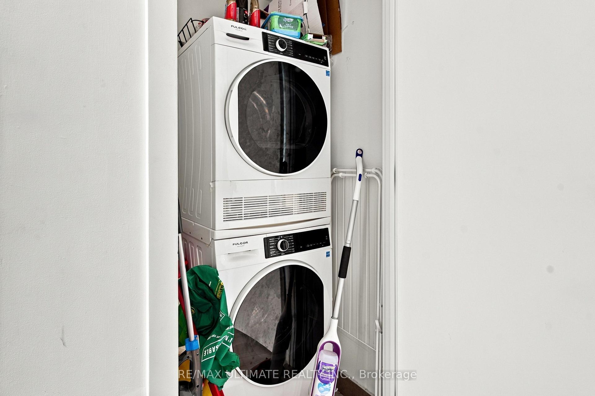 Photo 17 of Unit 704, 5 Lakeview Avenue, Toronto, Trinity-Bellwoods — HOMEH