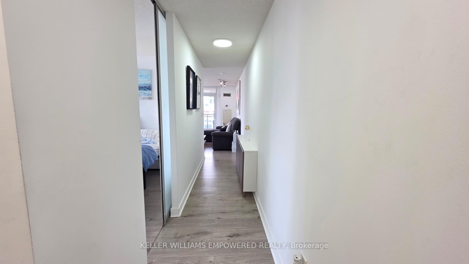 Photo 6 of Unit 1603, 4K Spadina Avenue, Toronto, Waterfront Communities — HOMEH
