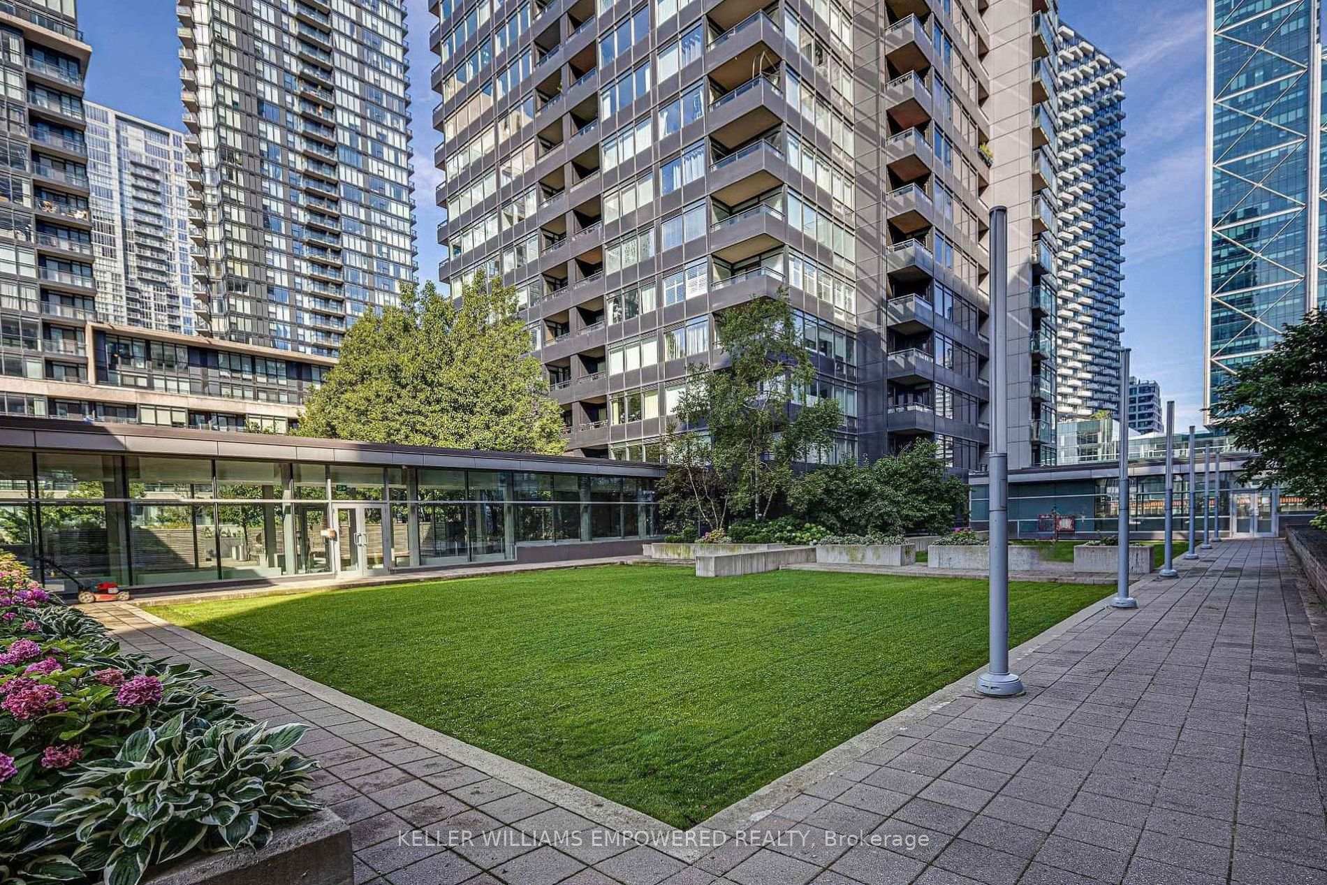 Photo 24 of Unit 1603, 4K Spadina Avenue, Toronto, Waterfront Communities — HOMEH