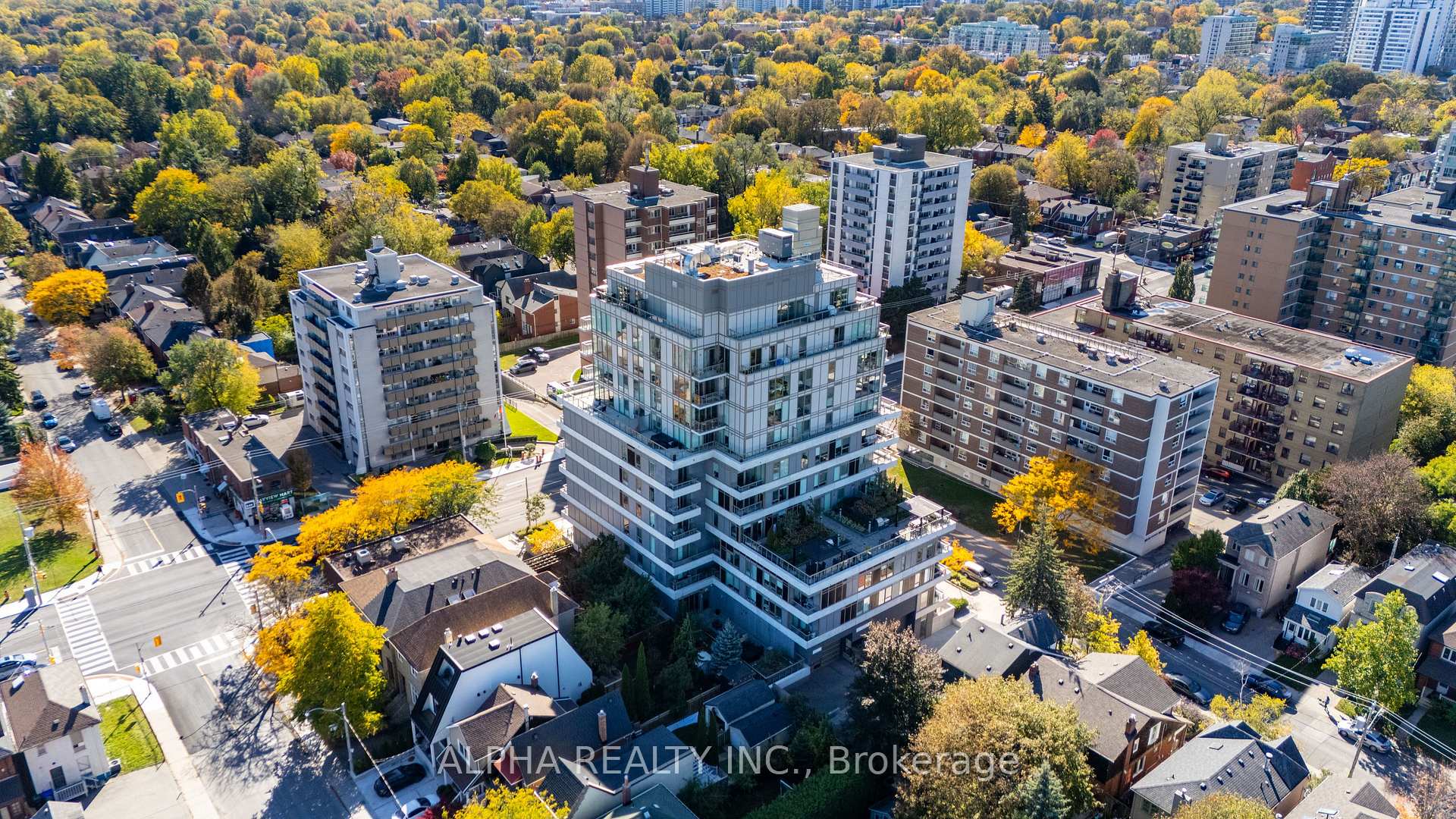 Photo 2 of Unit 510, 1 Cardiff Road, Toronto, Mount Pleasant East — HOMEH