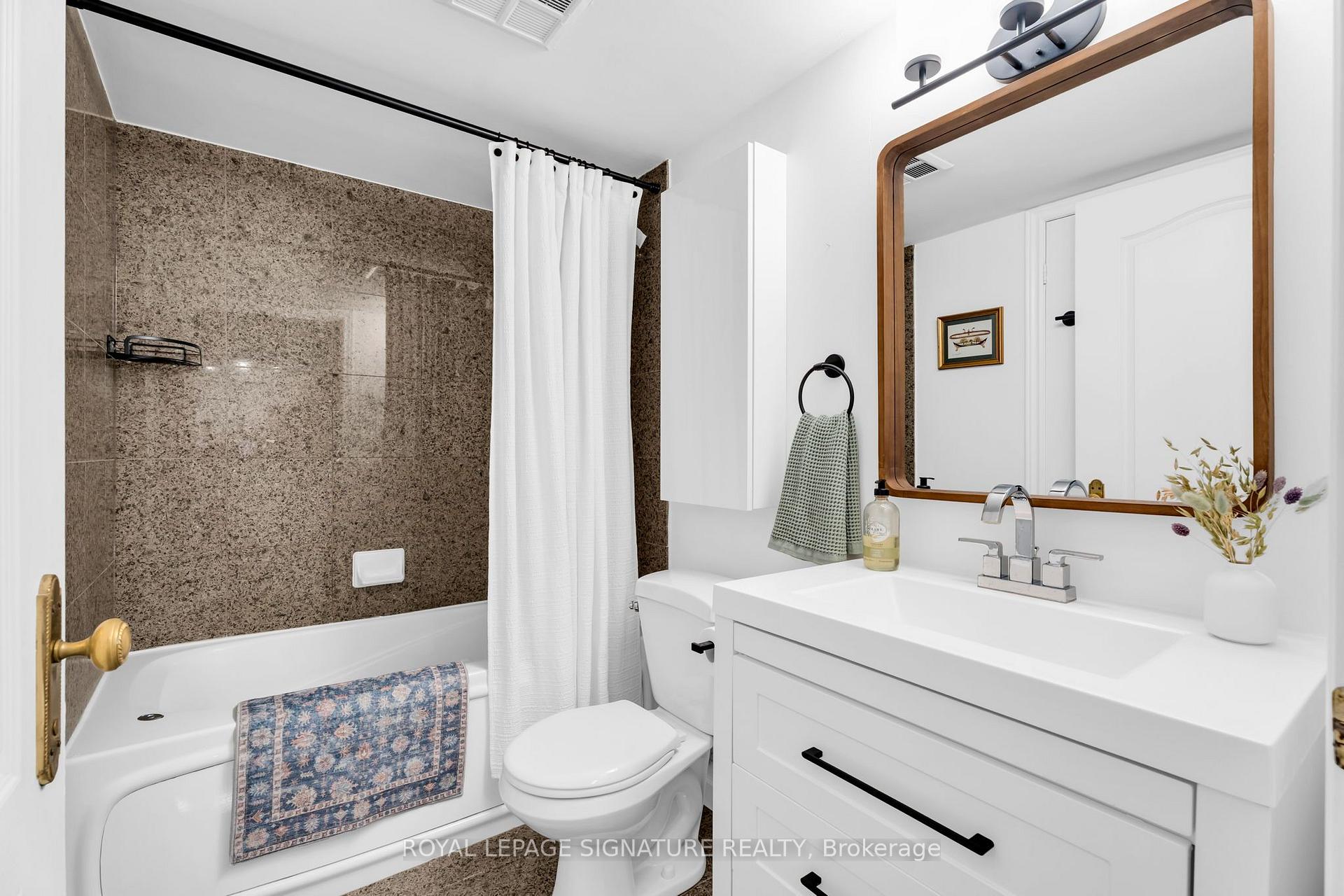 Photo 29 of Unit 301, 800 Spadina Road, Toronto, Forest Hill South — HOMEH