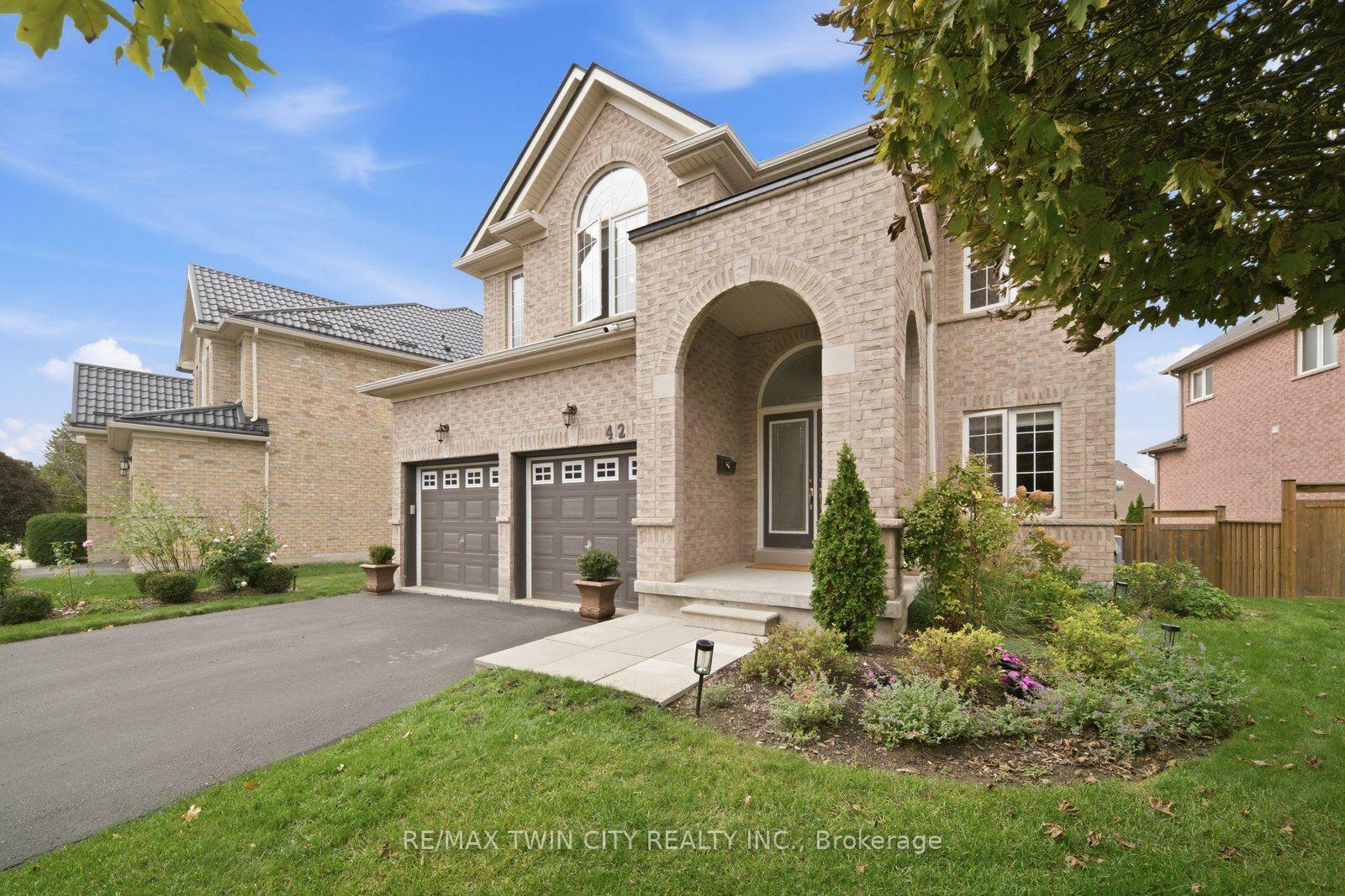 Photo 1 of 42 Stephenson Road, Brantford, Echo Place — HOMEH