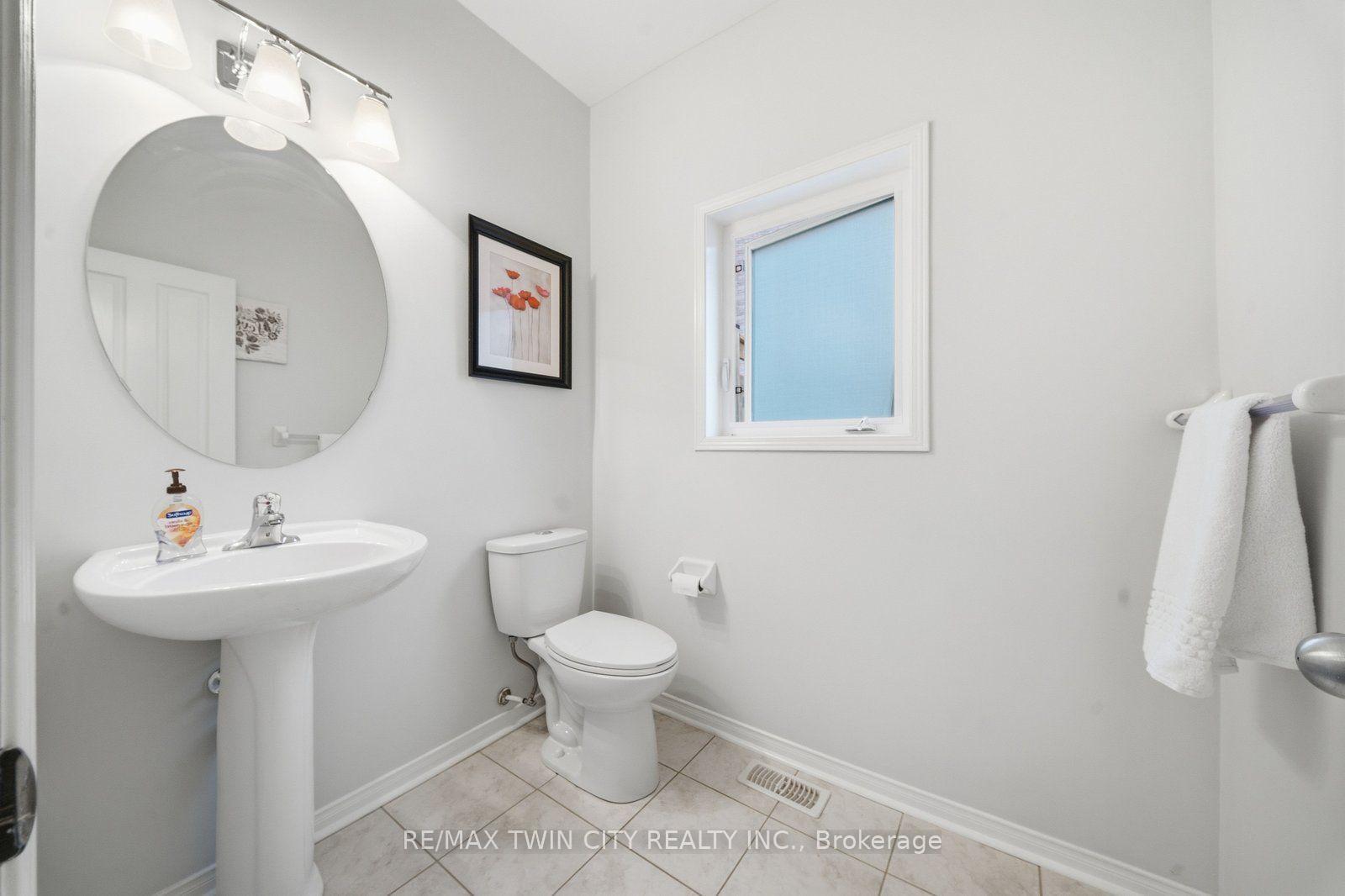 Photo 15 of 42 Stephenson Road, Brantford, Echo Place — HOMEH