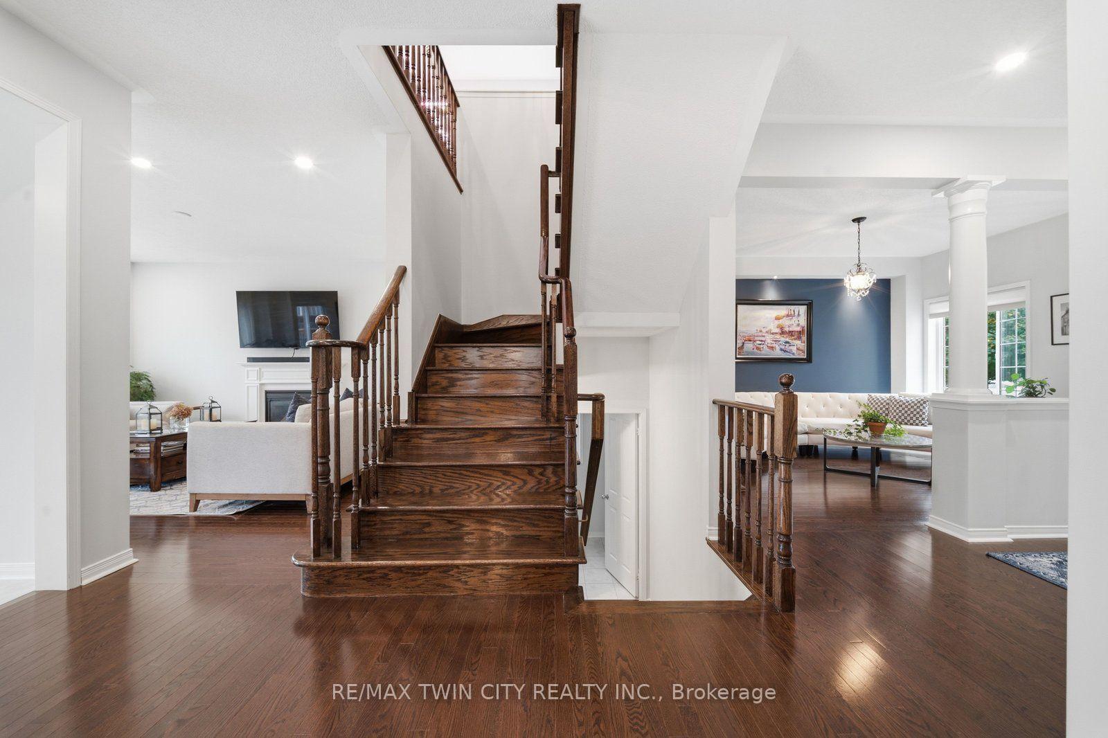 Photo 17 of 42 Stephenson Road, Brantford, Echo Place — HOMEH