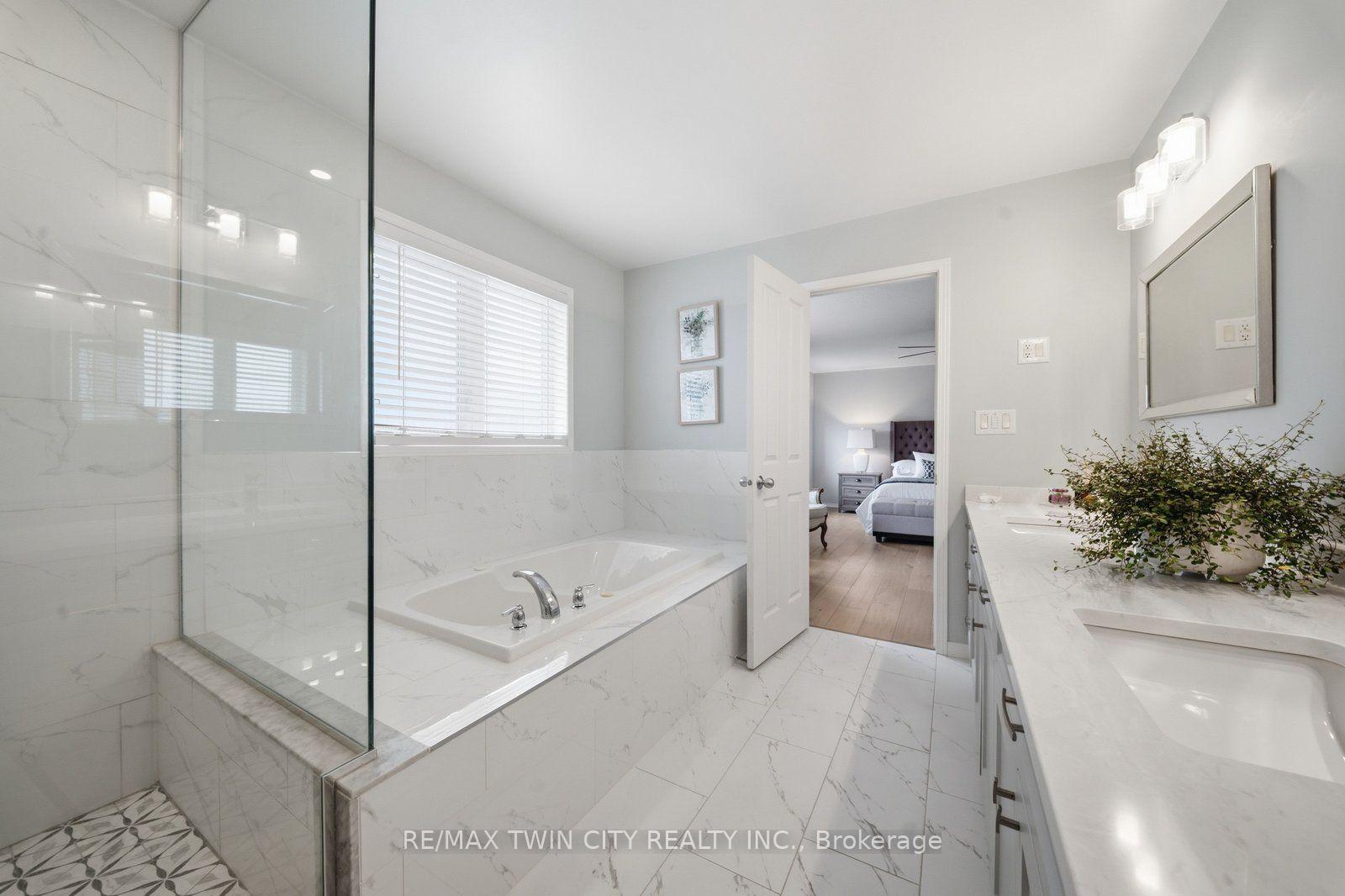 Photo 21 of 42 Stephenson Road, Brantford, Echo Place — HOMEH