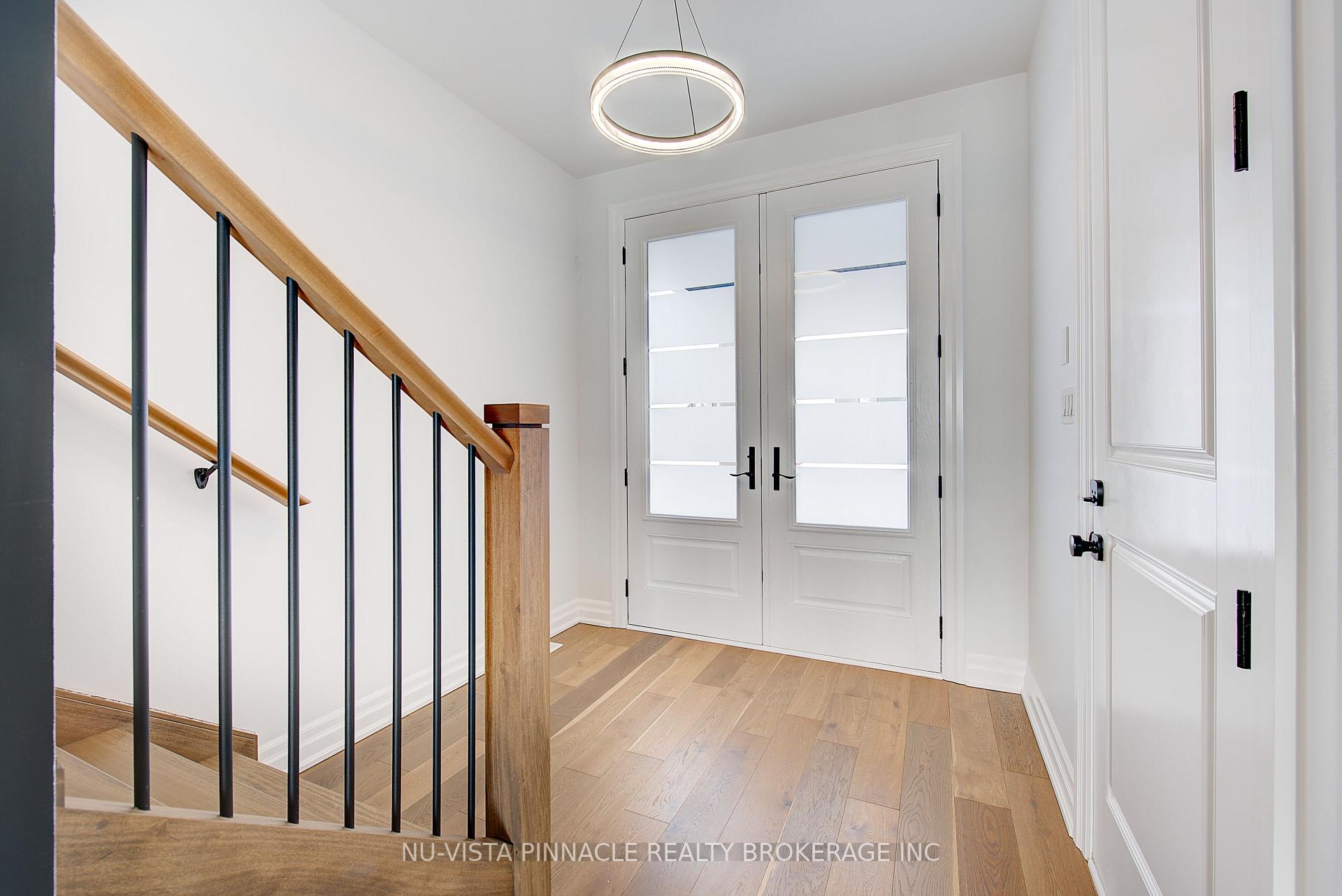Photo 3 of 2340 Darwin Crescent, London, South V — HOMEH