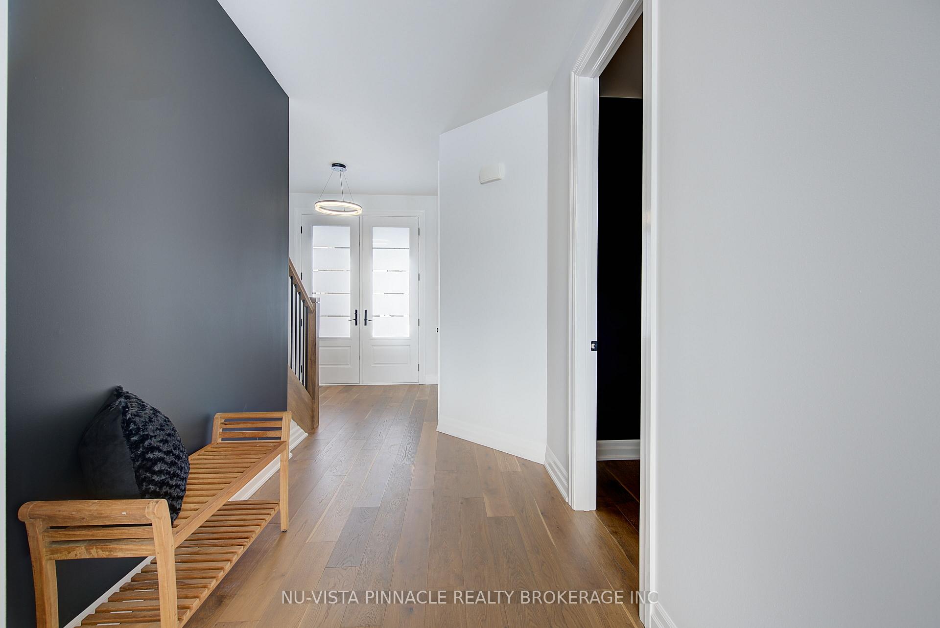 Photo 4 of 2340 Darwin Crescent, London, South V — HOMEH