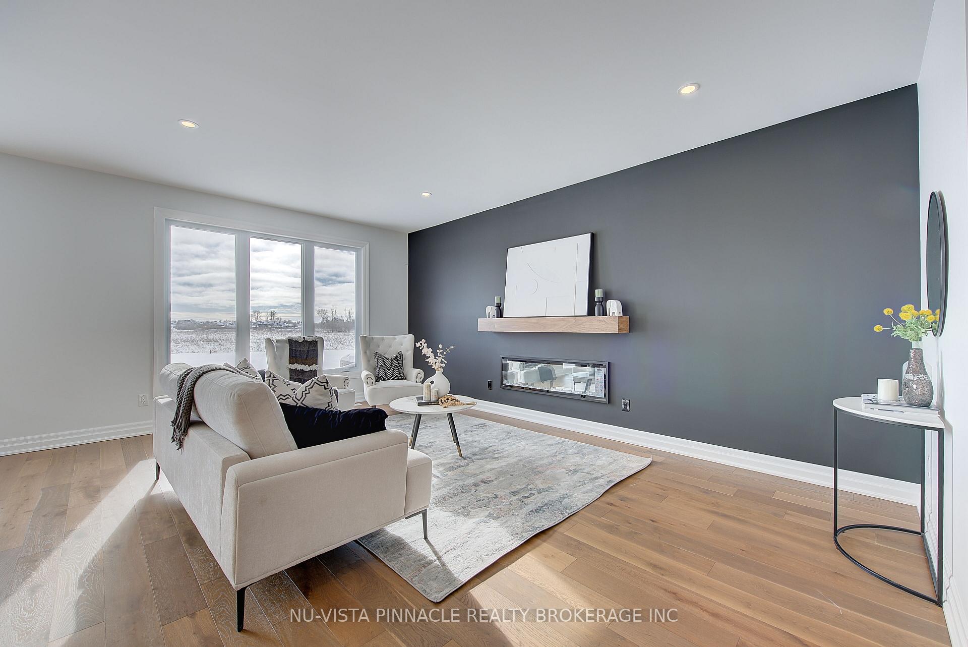 Photo 8 of 2340 Darwin Crescent, London, South V — HOMEH