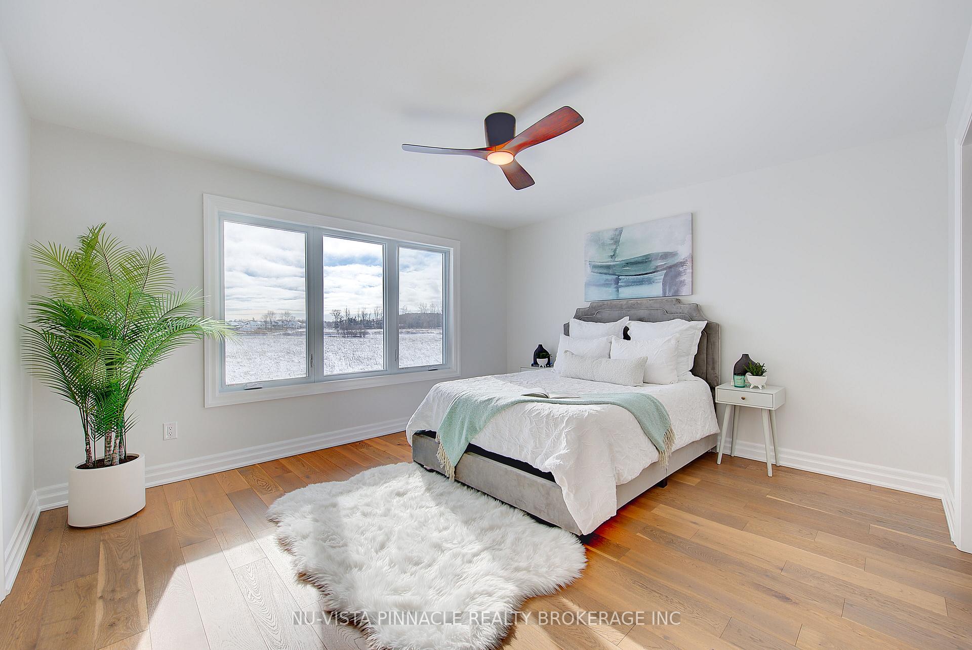 Photo 18 of 2340 Darwin Crescent, London, South V — HOMEH