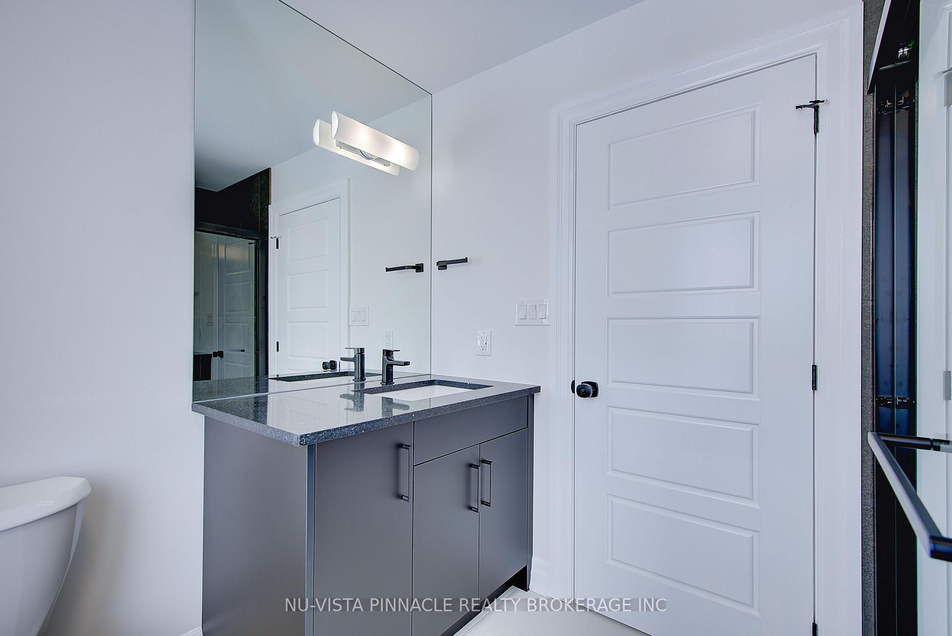 Photo 32 of 2340 Darwin Crescent, London, South V — HOMEH