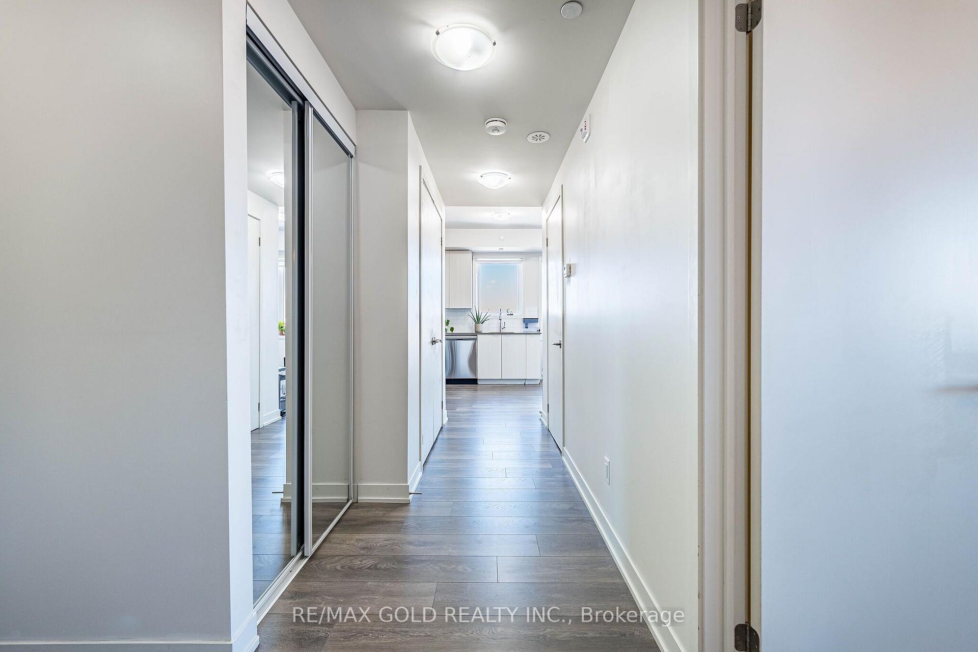 Photo 8 of Unit 314, 62 Sky Harbour Drive, Brampton, Bram West — HOMEH