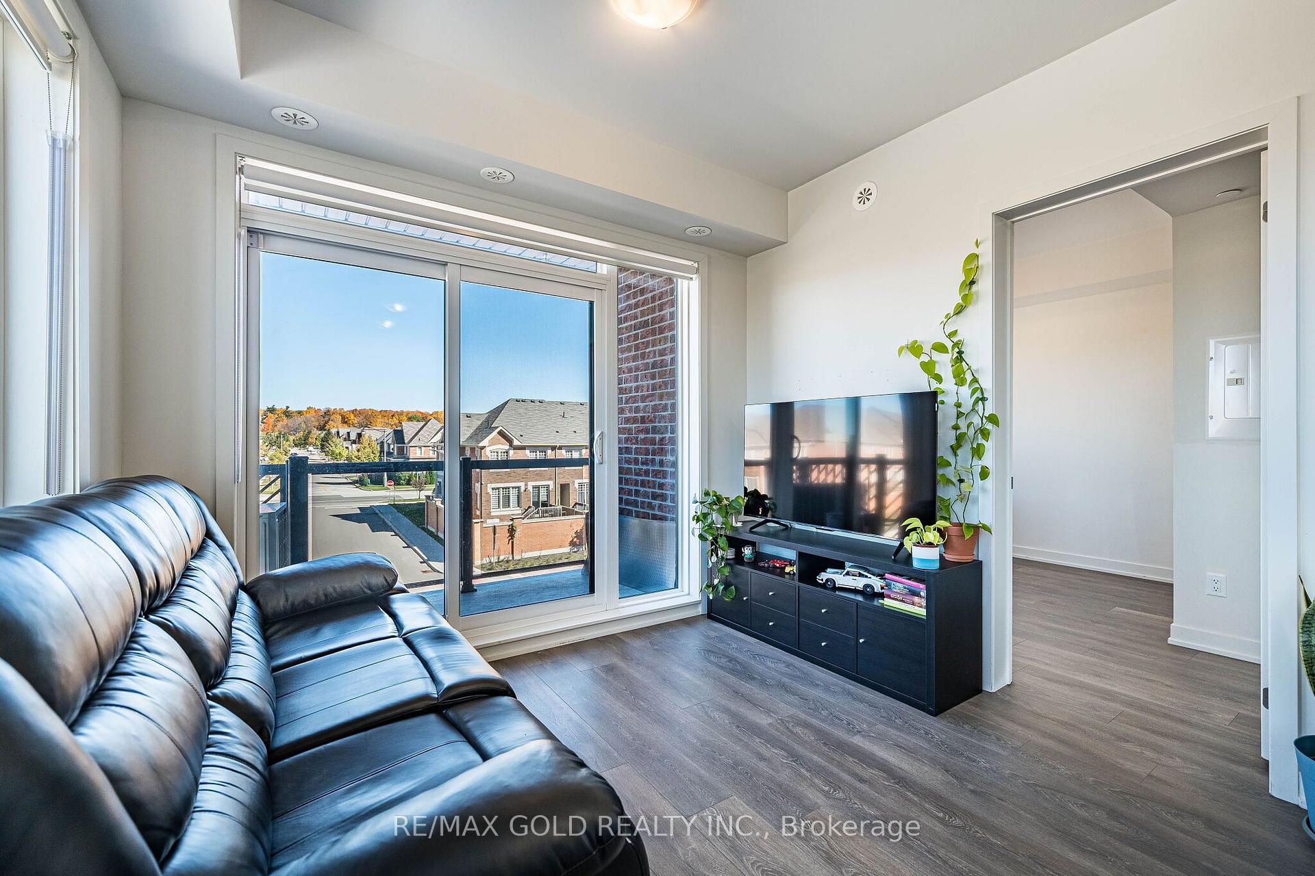 Photo 10 of Unit 314, 62 Sky Harbour Drive, Brampton, Bram West — HOMEH