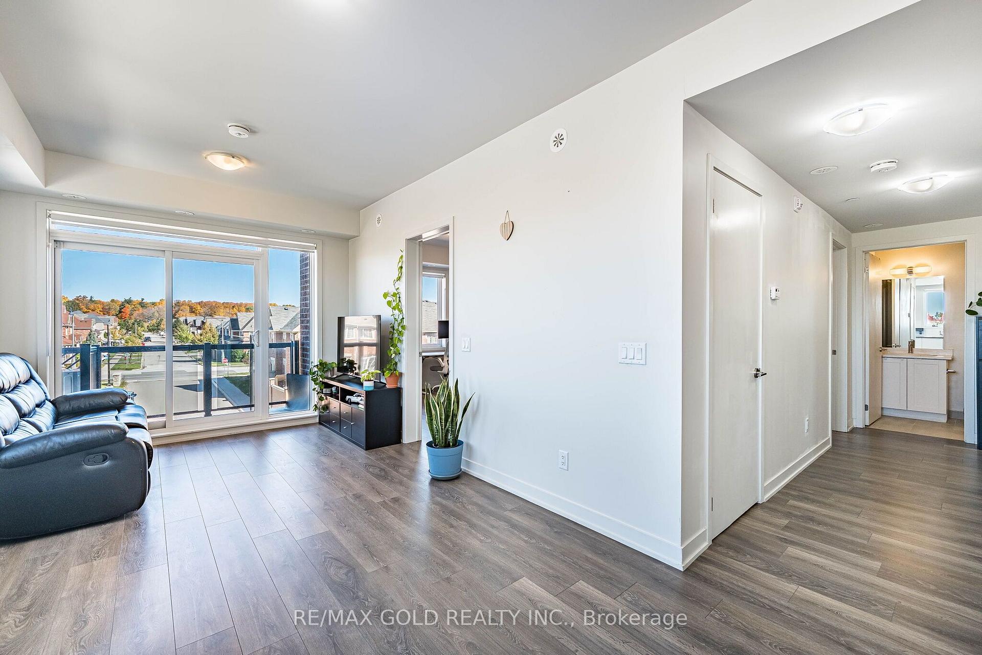 Photo 11 of Unit 314, 62 Sky Harbour Drive, Brampton, Bram West — HOMEH