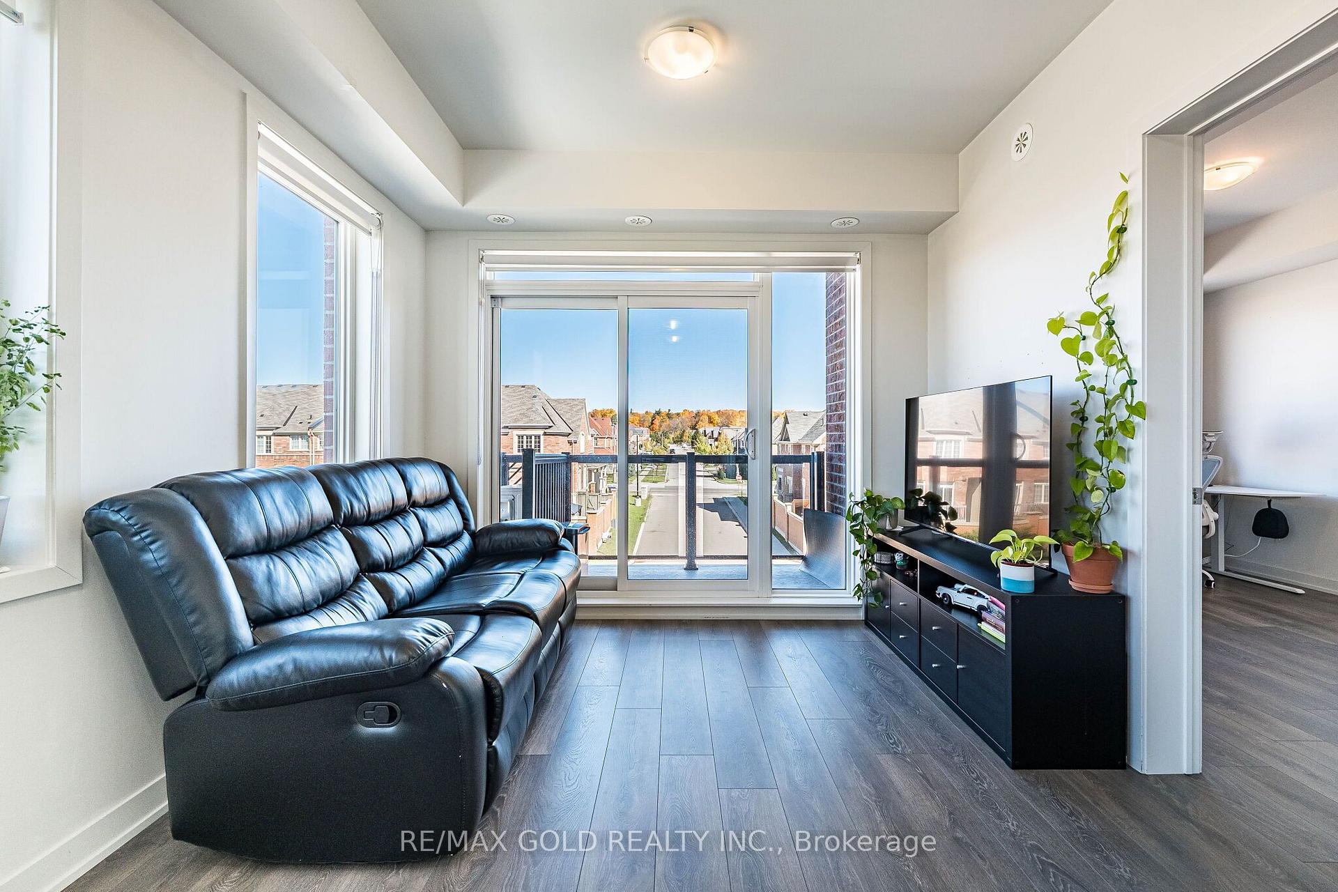 Photo 13 of Unit 314, 62 Sky Harbour Drive, Brampton, Bram West — HOMEH