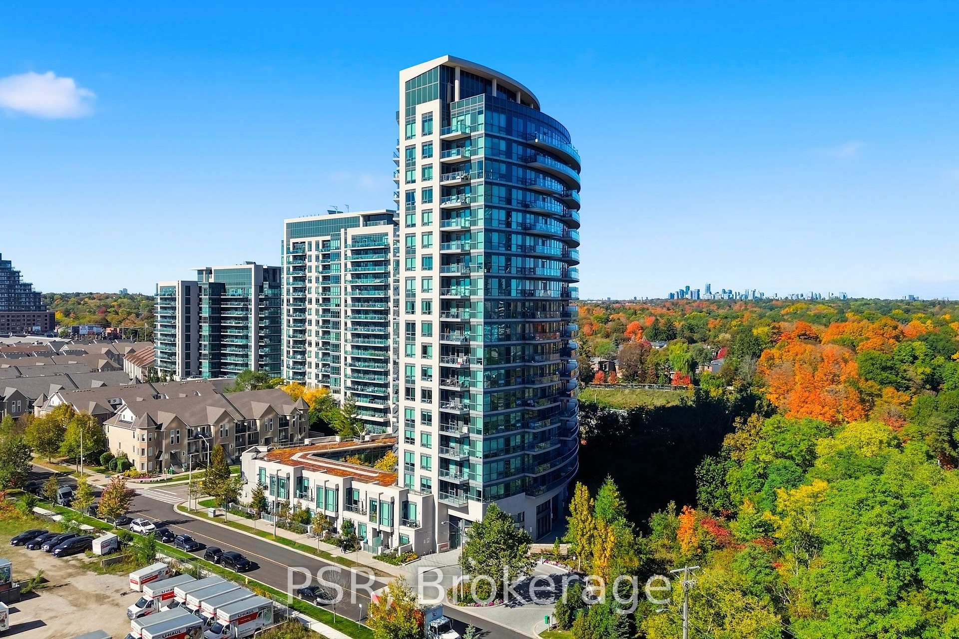 Photo of Unit 403, 160 Vanderhoof Avenue