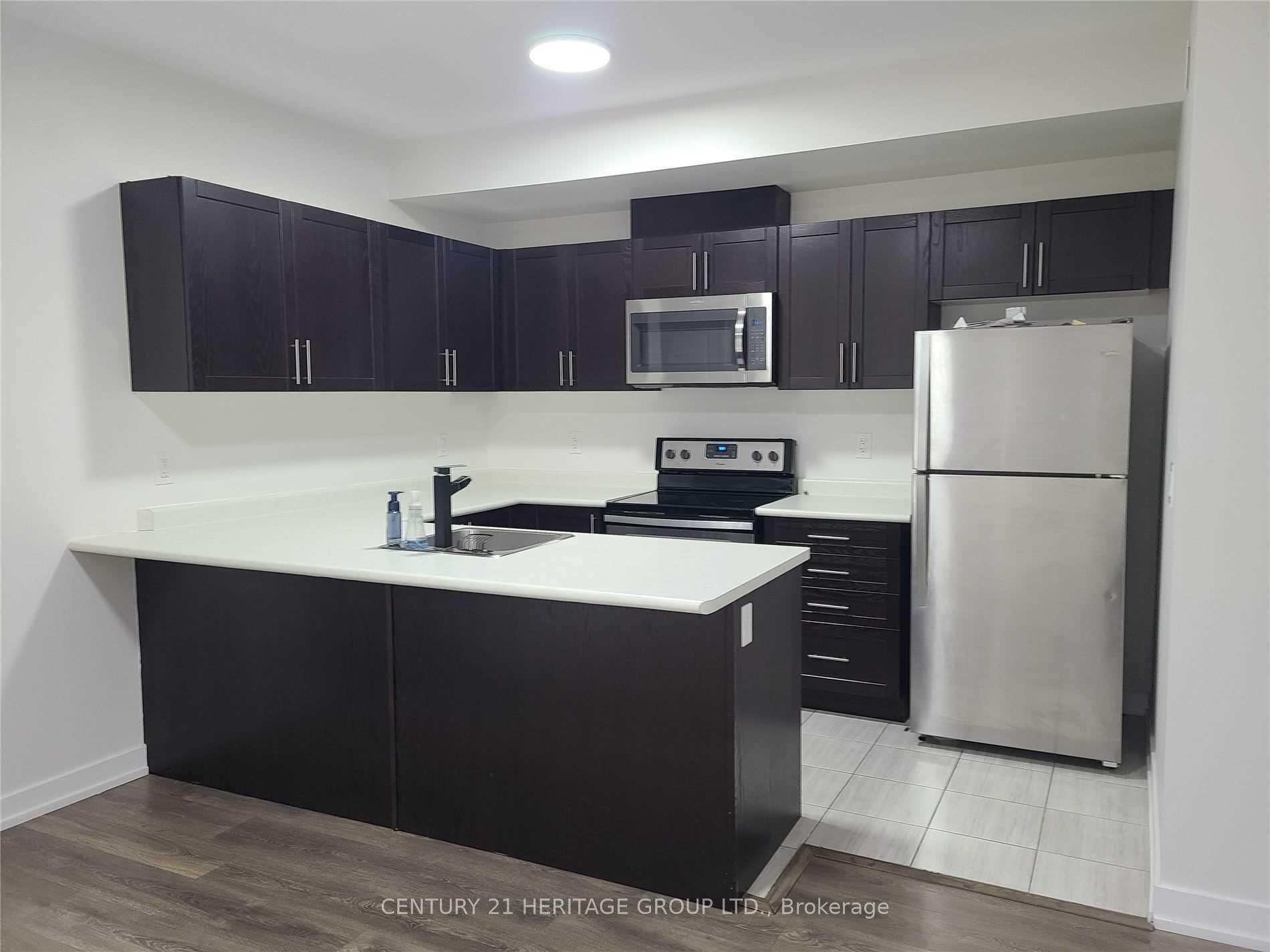 Photo 9 of Unit 309, 20 Dunsheath Way, Markham, Cornell — HOMEH