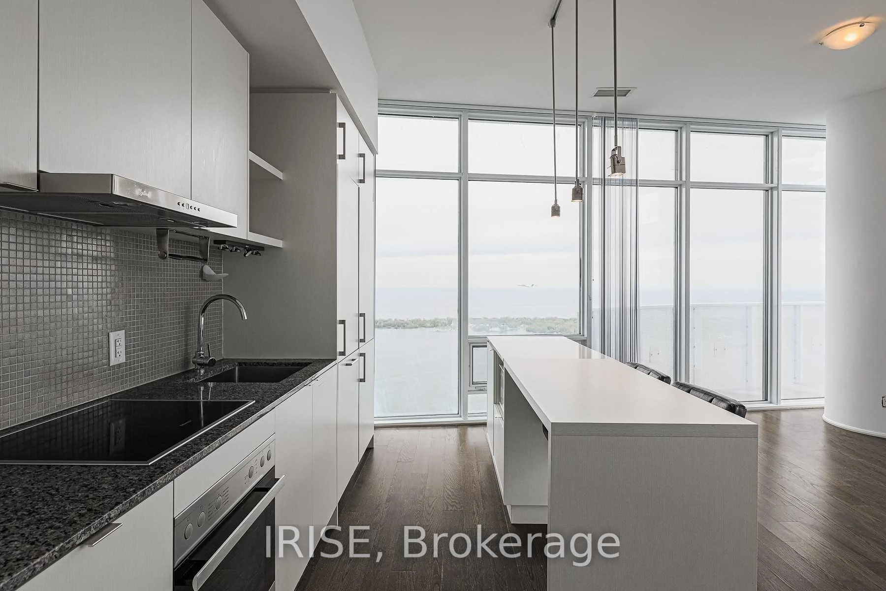 Photo 2 of Unit 6910, 100 Harbour Street, Toronto, Waterfront Communities — HOMEH