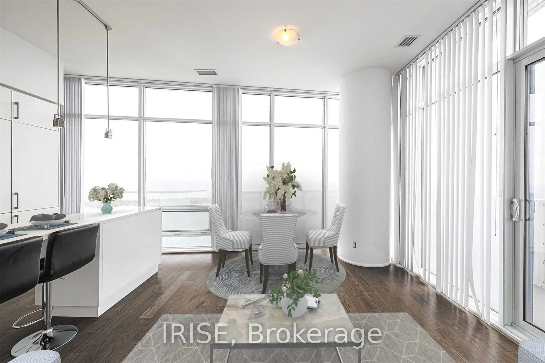 Photo 9 of Unit 6910, 100 Harbour Street, Toronto, Waterfront Communities — HOMEH