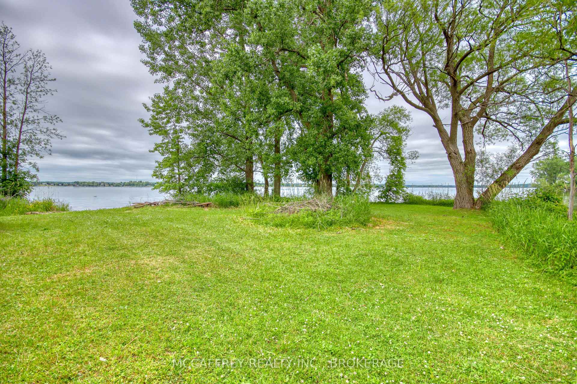 Photo 7 of 94 Willow Point Lane, Greater Napanee, Greater Napanee — HOMEH