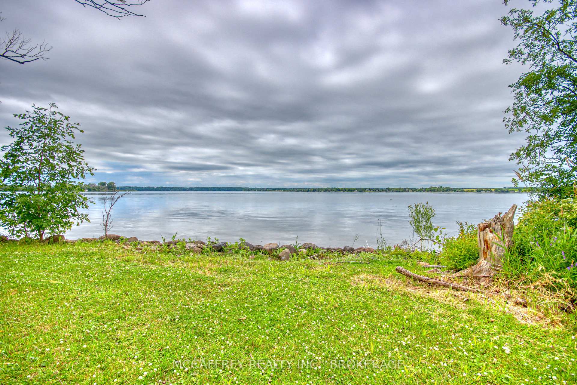 Photo 10 of 94 Willow Point Lane, Greater Napanee, Greater Napanee — HOMEH