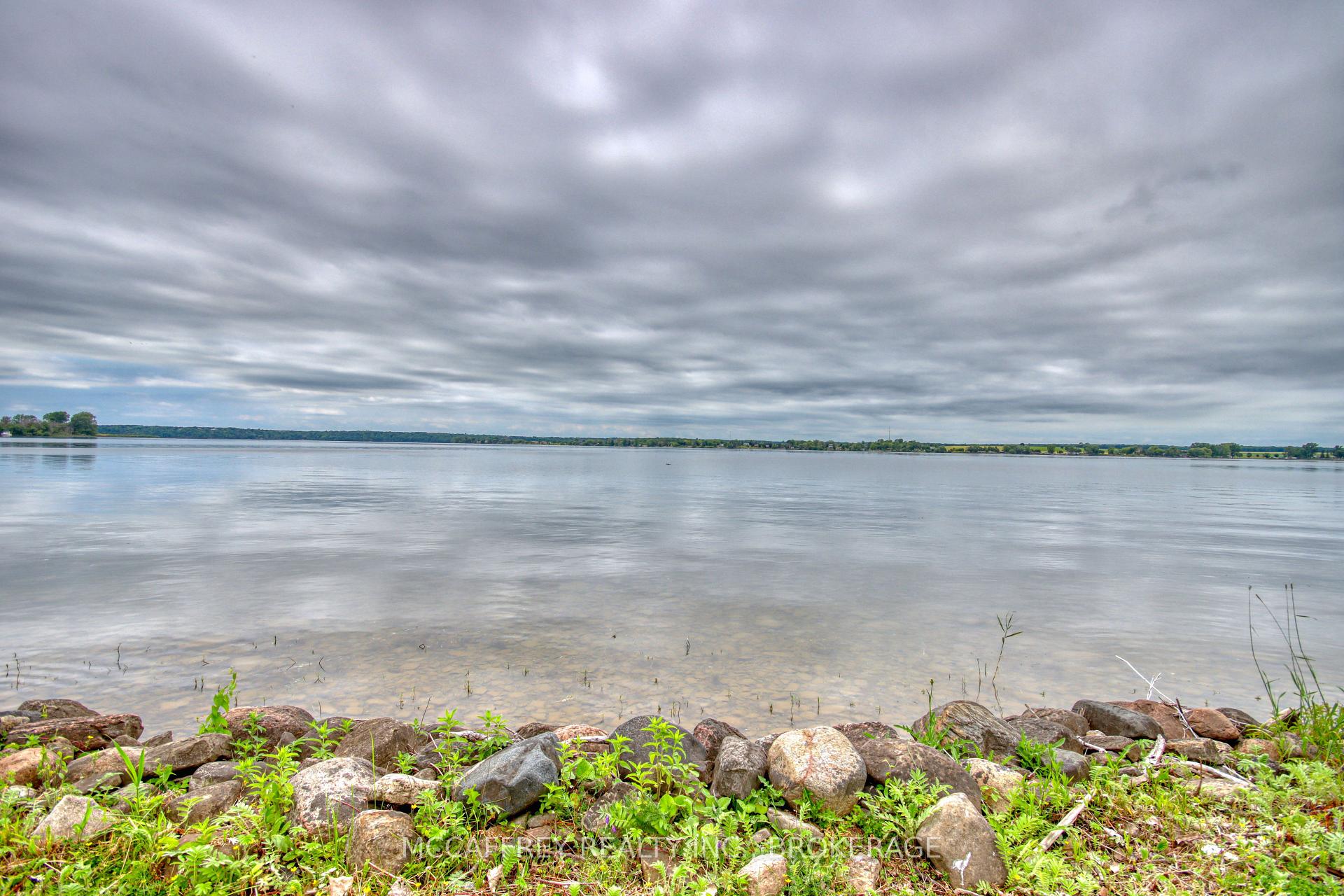 Photo 12 of 94 Willow Point Lane, Greater Napanee, Greater Napanee — HOMEH