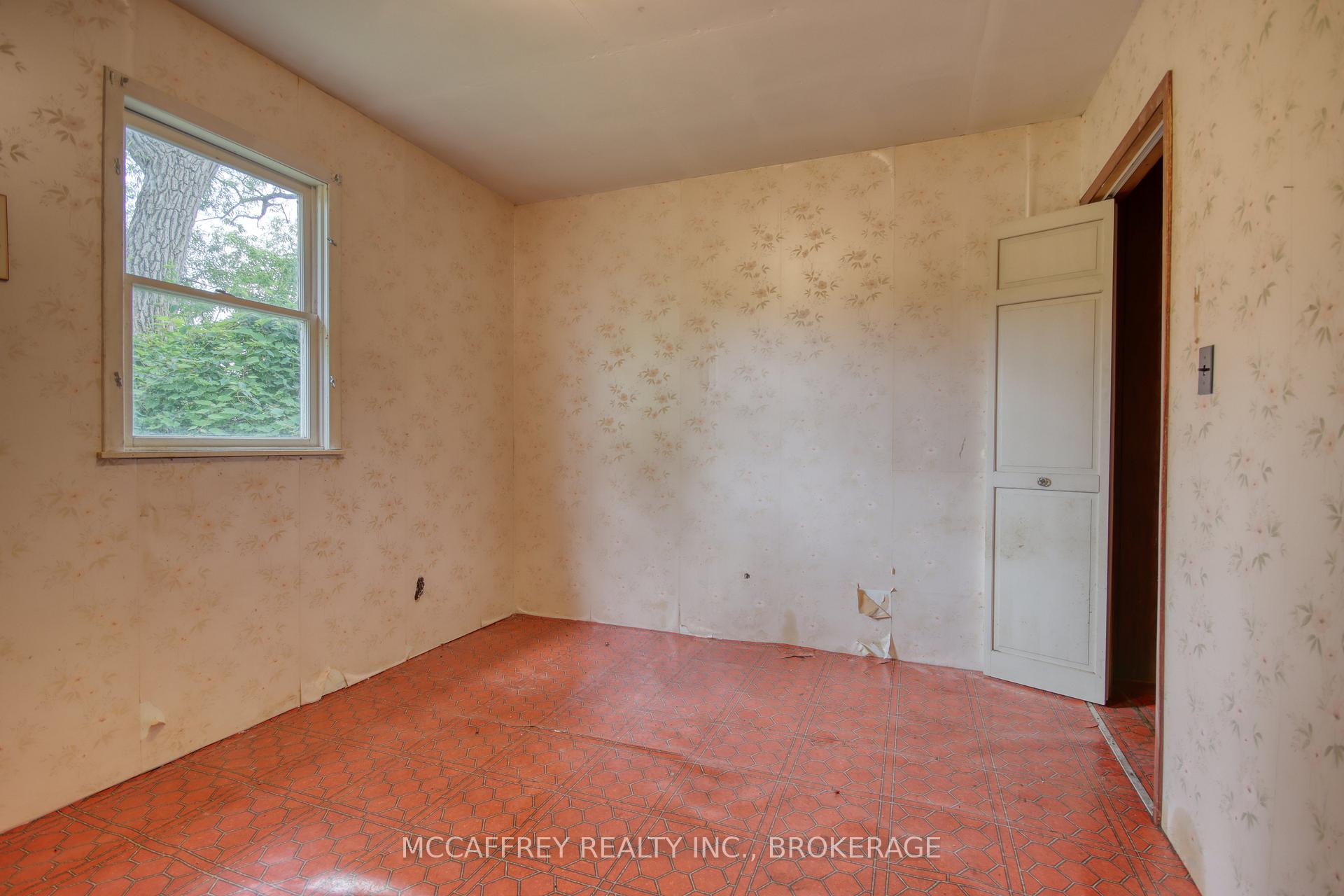 Photo 23 of 94 Willow Point Lane, Greater Napanee, Greater Napanee — HOMEH