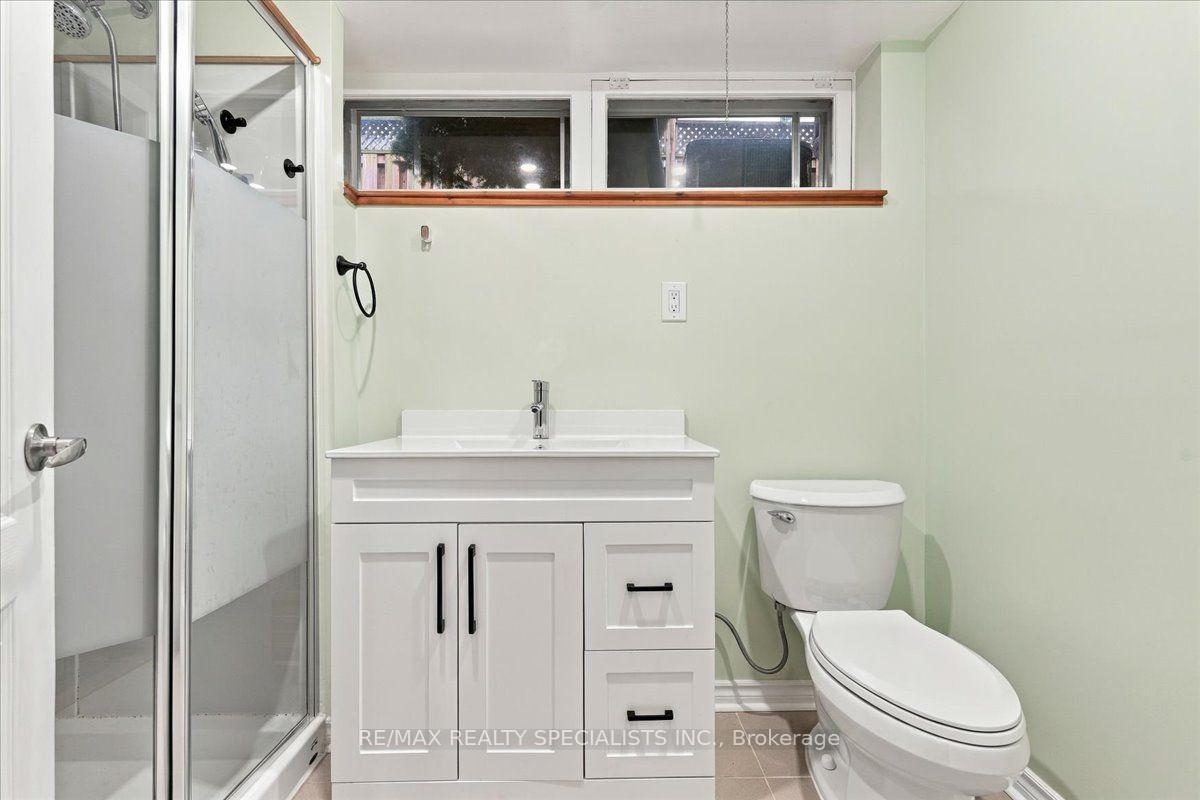 Photo 35 of 1199 Whittington Road, Mississauga, Clarkson — HOMEH