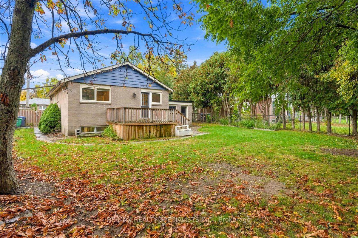 Photo 43 of 1199 Whittington Road, Mississauga, Clarkson — HOMEH