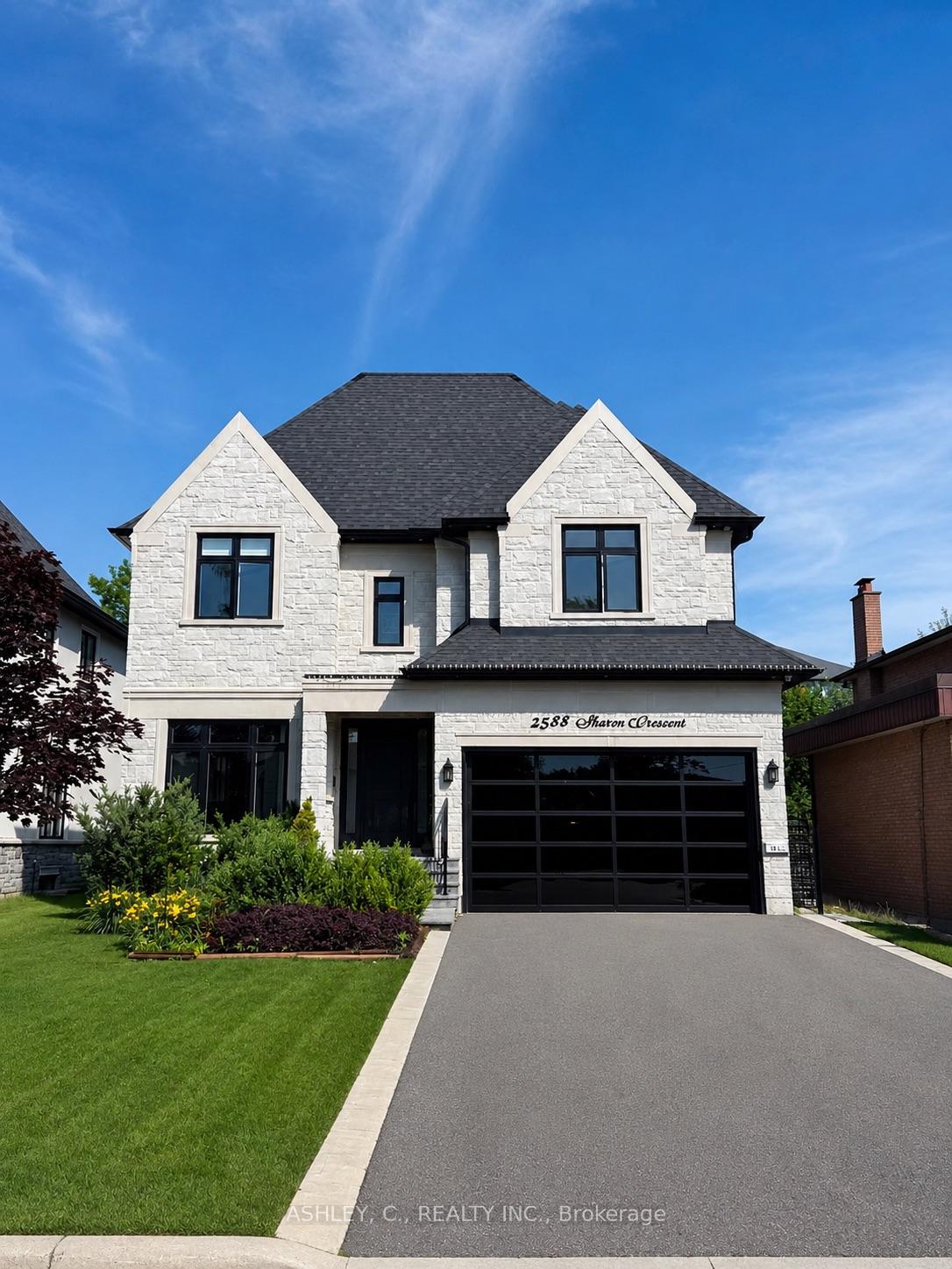 Photo 1 of 2588 Sharon Crescent, Mississauga, Erindale — HOMEH