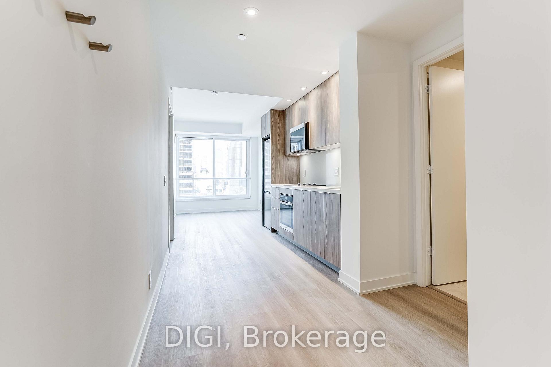 Photo of Unit Q1215, 120 Ontario Street