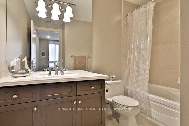 Photo 10 of 9 Greenview Avenue, North York, Newtonbrook West — HOMEH