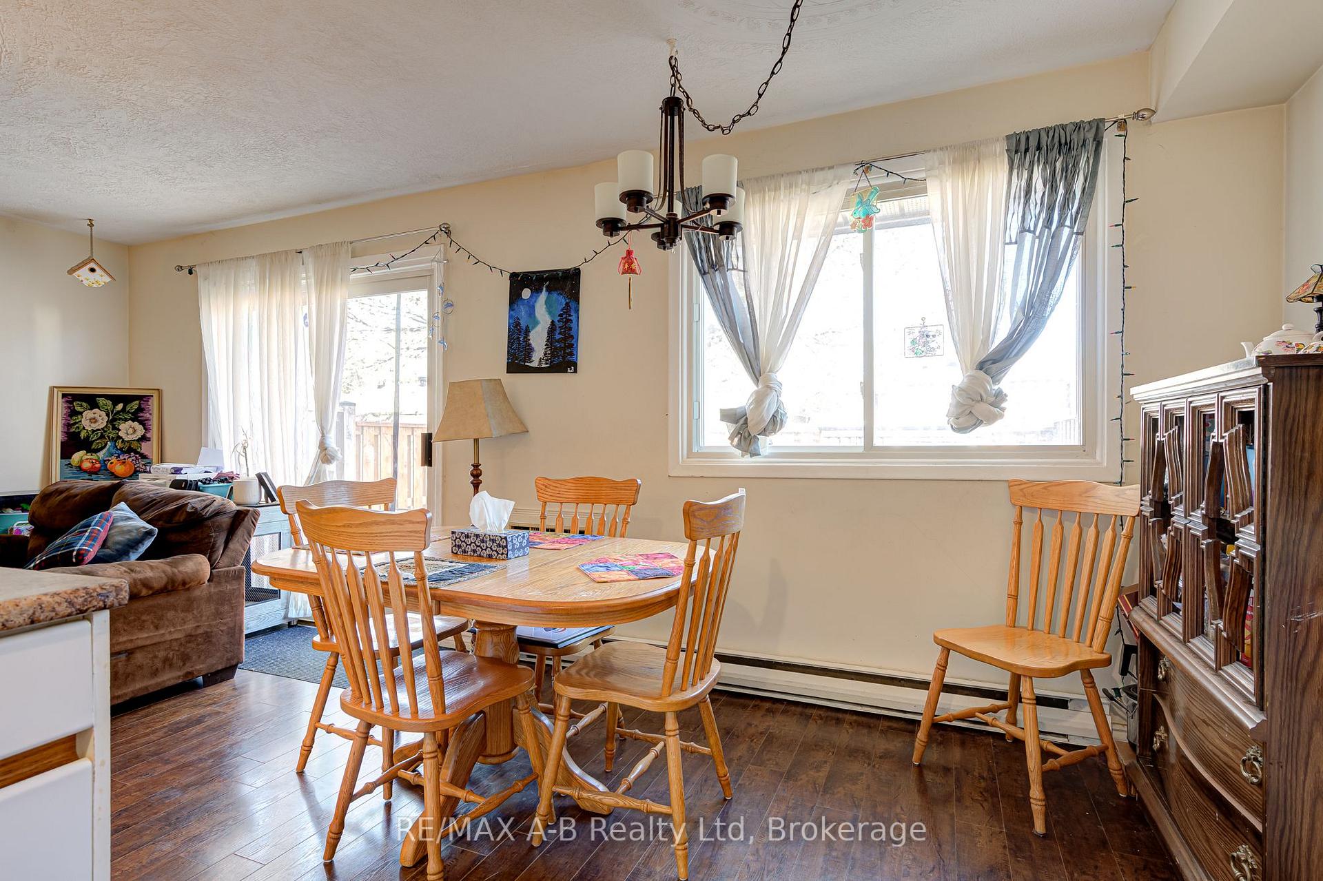 Photo 14 of Unit 7, 300 Traynor Avenue, Kitchener, Vanier - Kitchener — HOMEH