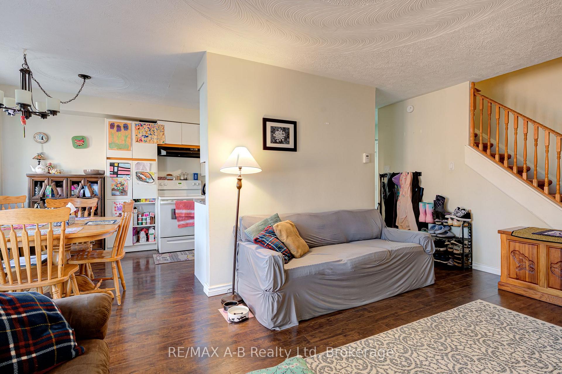 Photo 16 of Unit 7, 300 Traynor Avenue, Kitchener, Vanier - Kitchener — HOMEH
