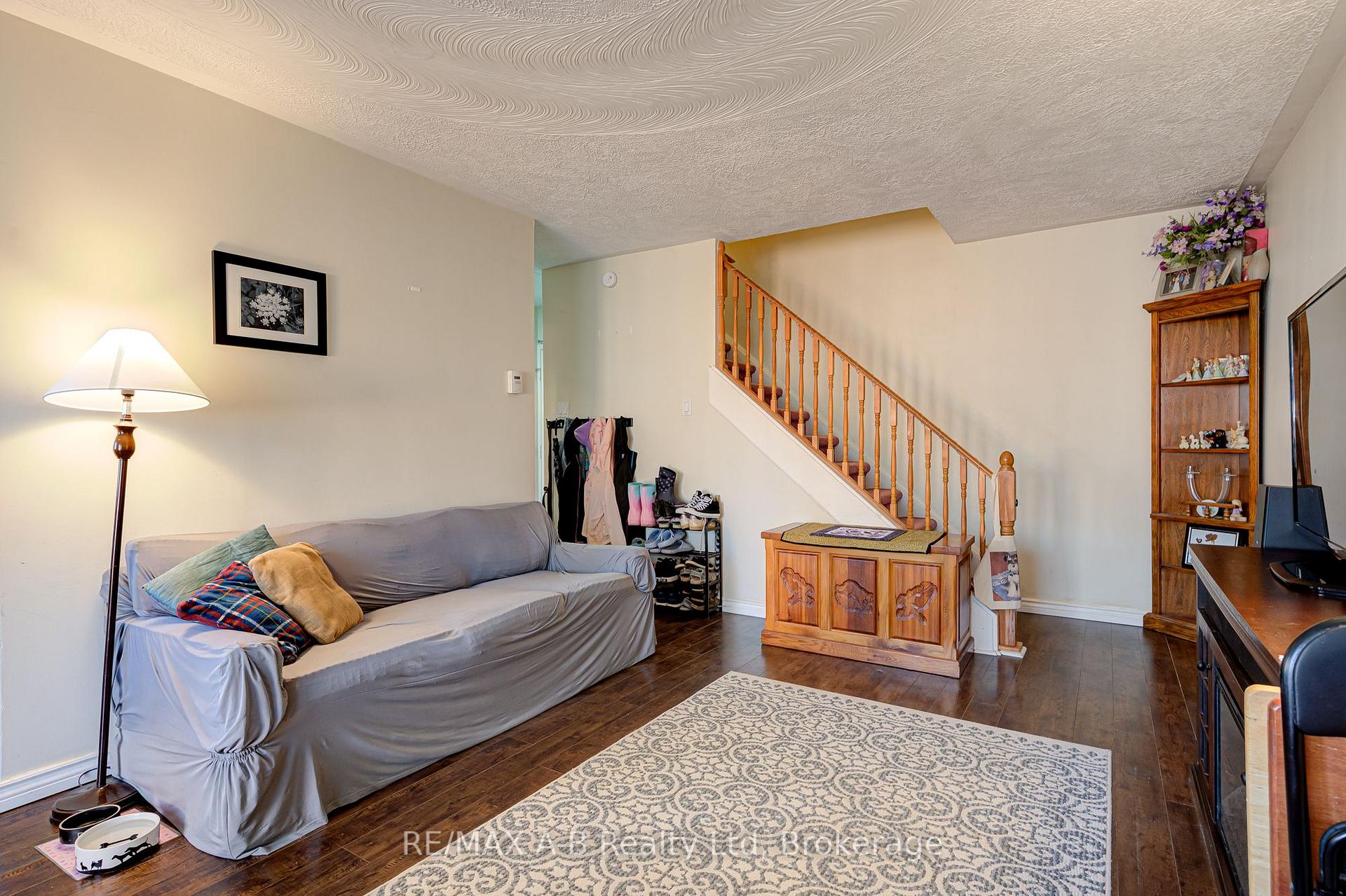 Photo 18 of Unit 7, 300 Traynor Avenue, Kitchener, Vanier - Kitchener — HOMEH