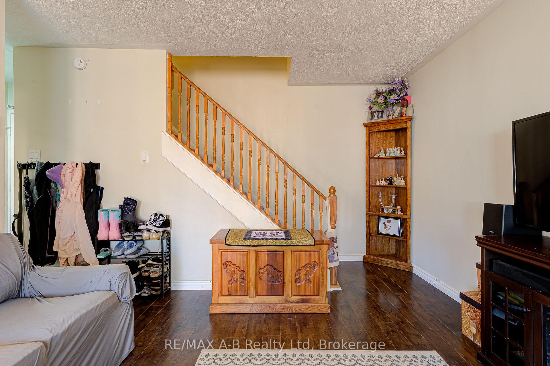 Photo 20 of Unit 7, 300 Traynor Avenue, Kitchener, Vanier - Kitchener — HOMEH