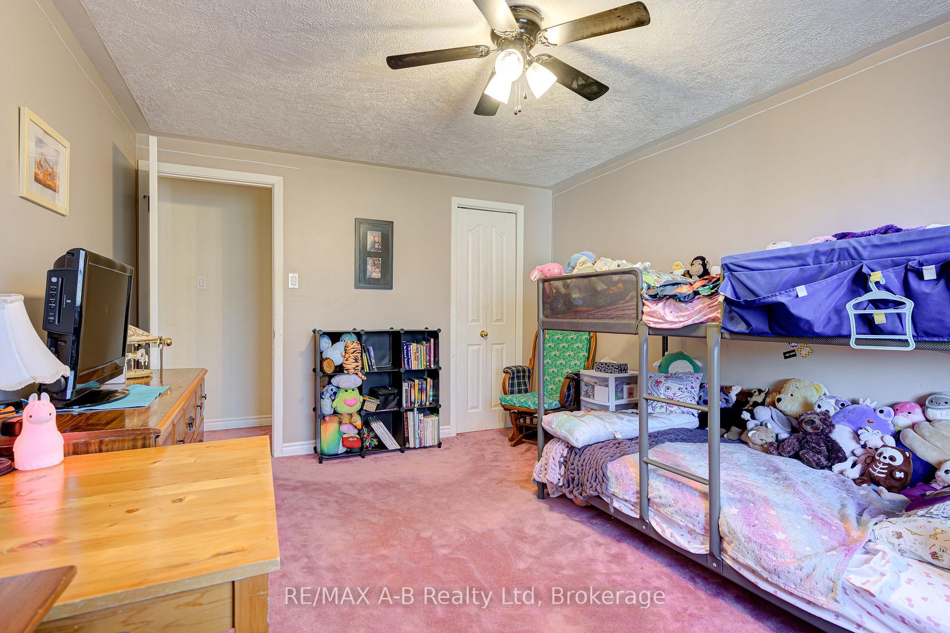 Photo 24 of Unit 7, 300 Traynor Avenue, Kitchener, Vanier - Kitchener — HOMEH