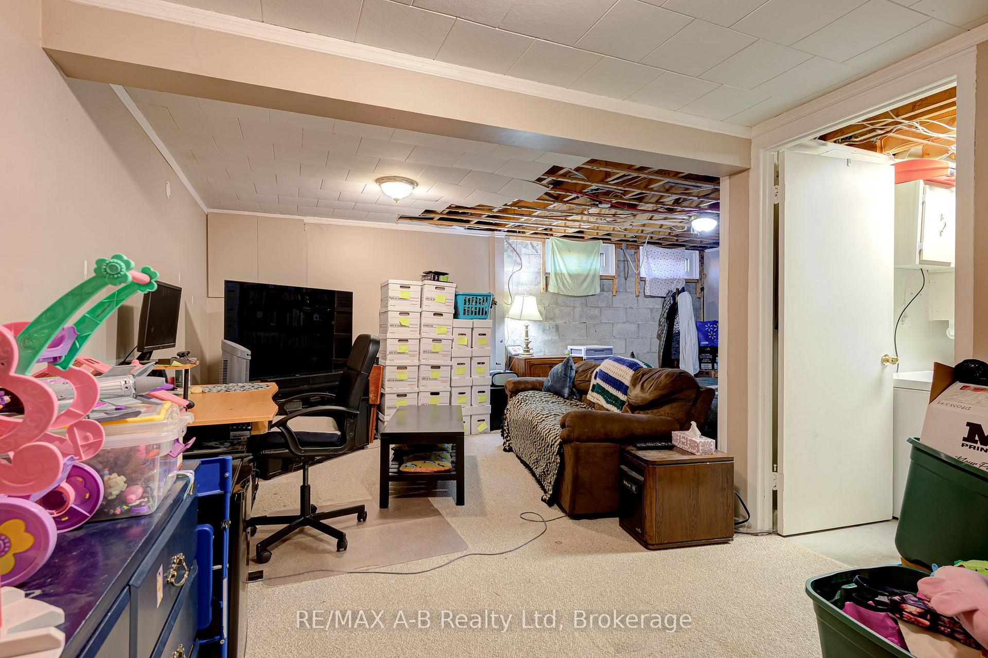 Photo 31 of Unit 7, 300 Traynor Avenue, Kitchener, Vanier - Kitchener — HOMEH