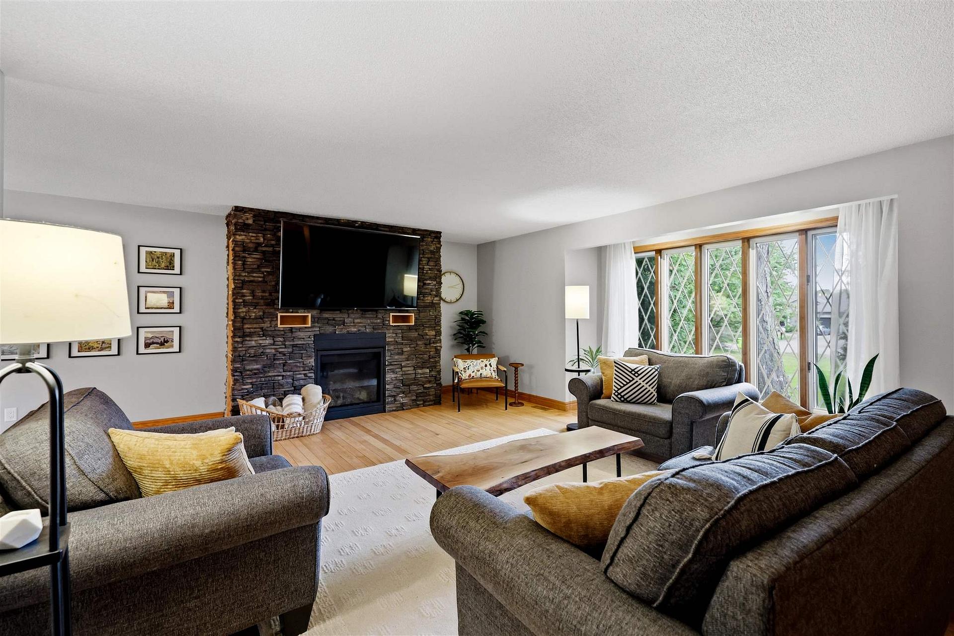 Photo 8 of 86 Palomino Drive, Sault Ste Marie, Ward 5 — HOMEH