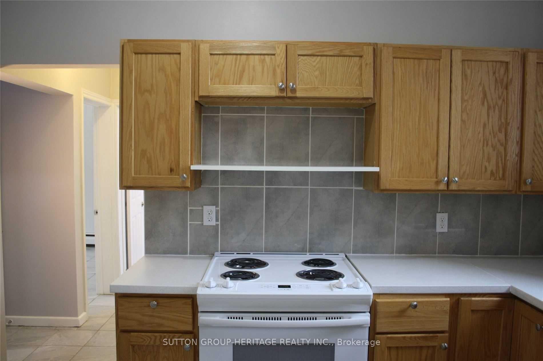 Photo 5 of Unit 1, 509 Colborne Street W, Whitby, Downtown Whitby — HOMEH