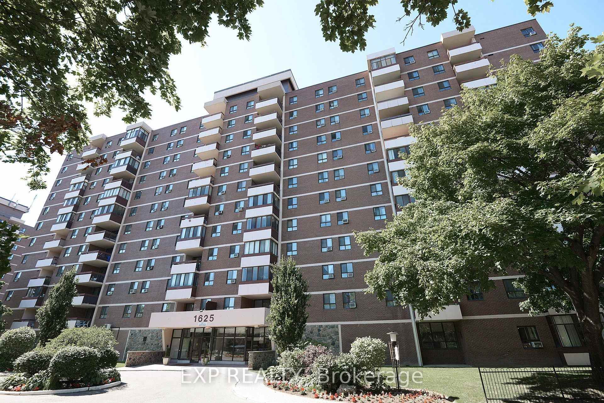 Photo of Unit 718, 1625 Bloor Street