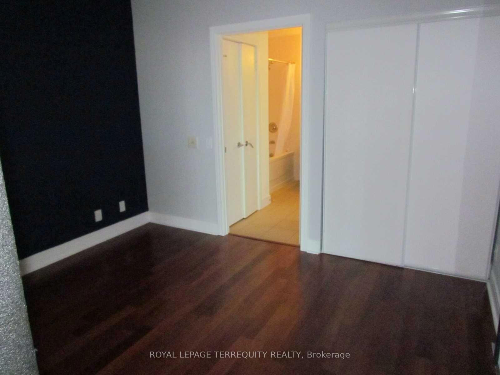 Photo 6 of Unit 405, 116 George Street, Toronto, Moss Park — HOMEH
